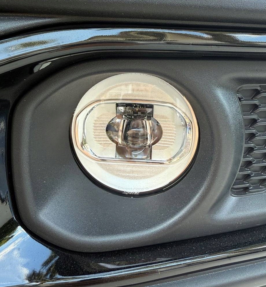 HALOGEN W ZDERZAK JEEP WRANGLER JL SAHARA RUBICON 68667441AA