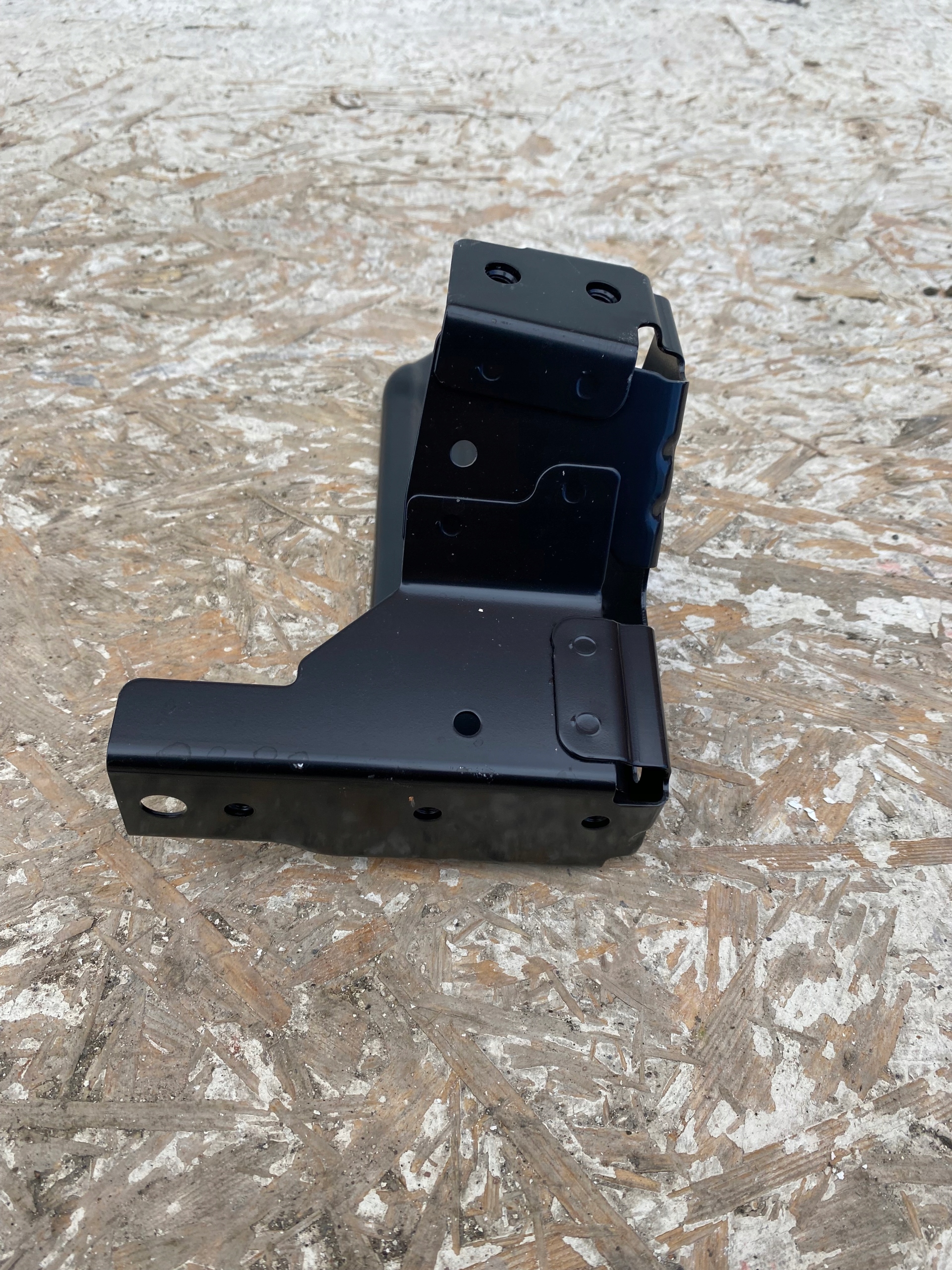 Крепление держатель фары id. 3 19- 10a803713 10a80371 Купить в