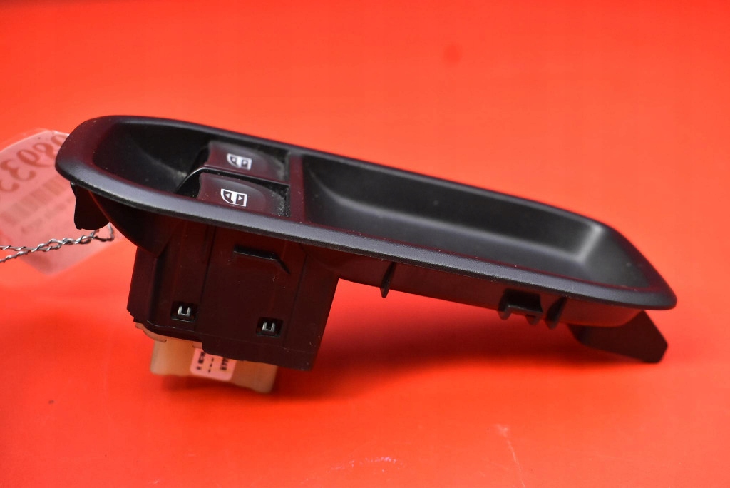 control panel of the window EU 809619758R DACIA DUSTER 2 II 17-21