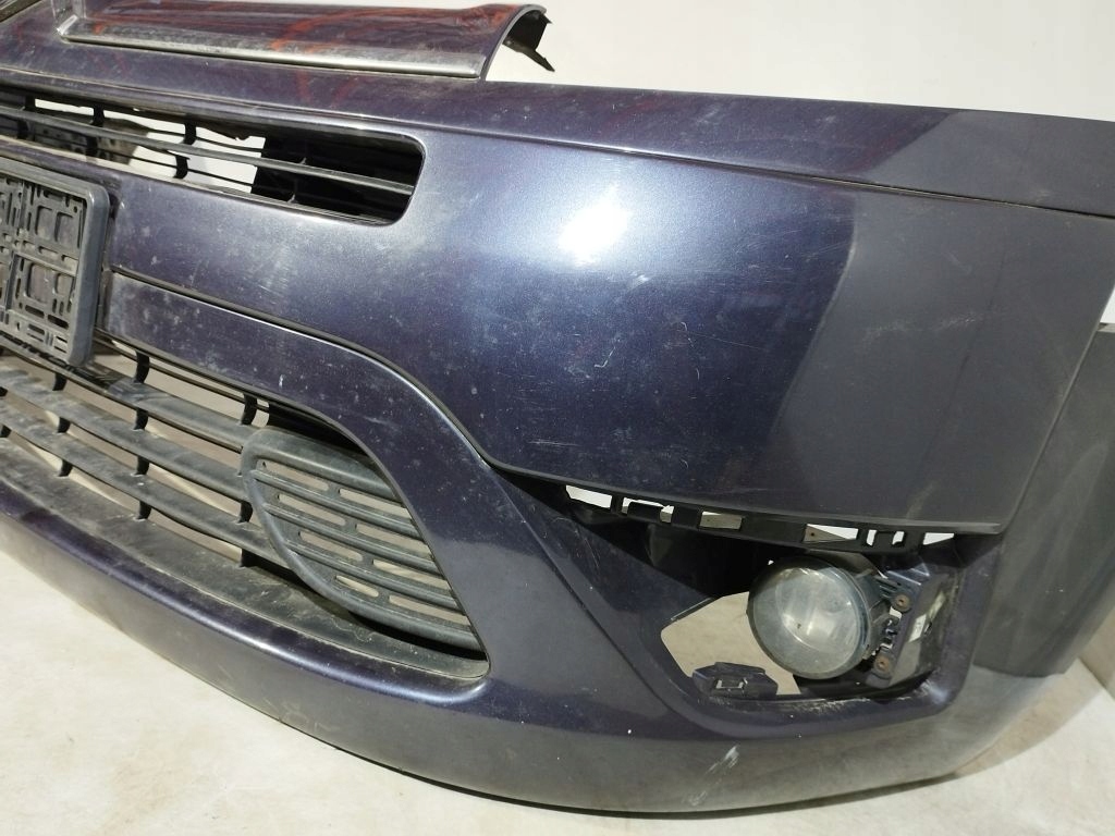 Citroen C4 Grand Picasso and bumper front front KENC