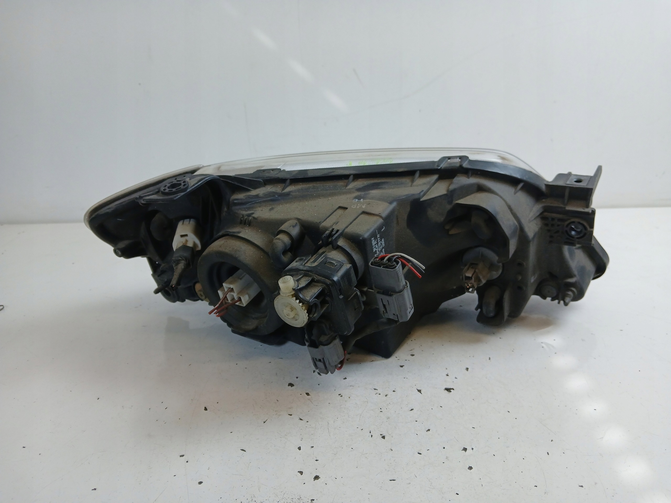 MAZDA 323F BJ light left front LADNA