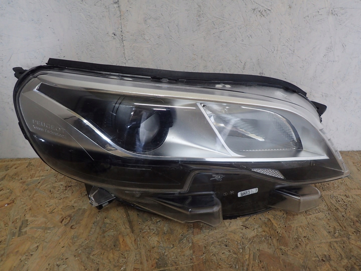 light right BI XENON PEUGEOT EXPERT TRAVELLER