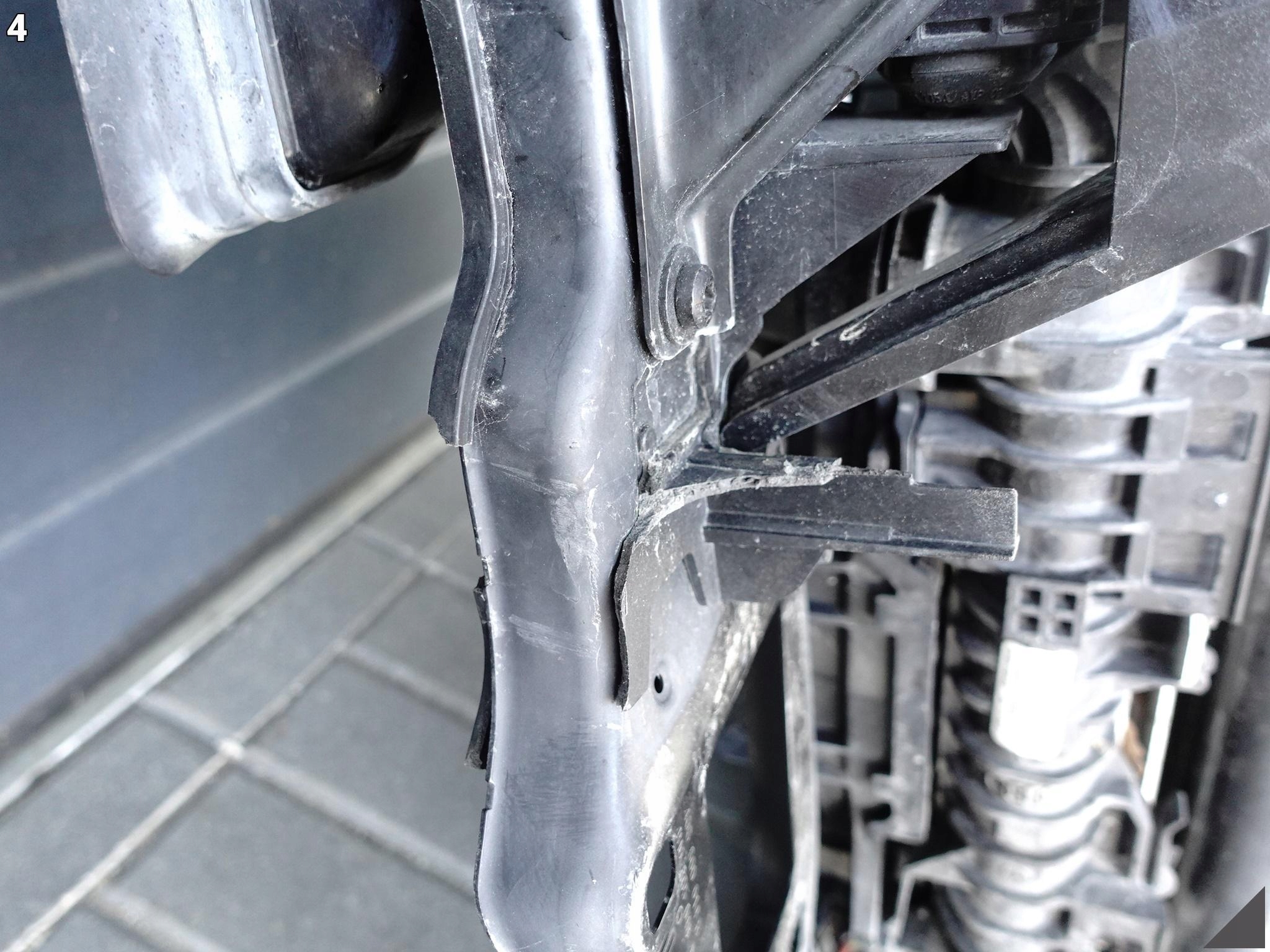 AUDI A8 S8 4H0 D4 LIFT 13-17 příčka, stěna chladiče ventilátor předek