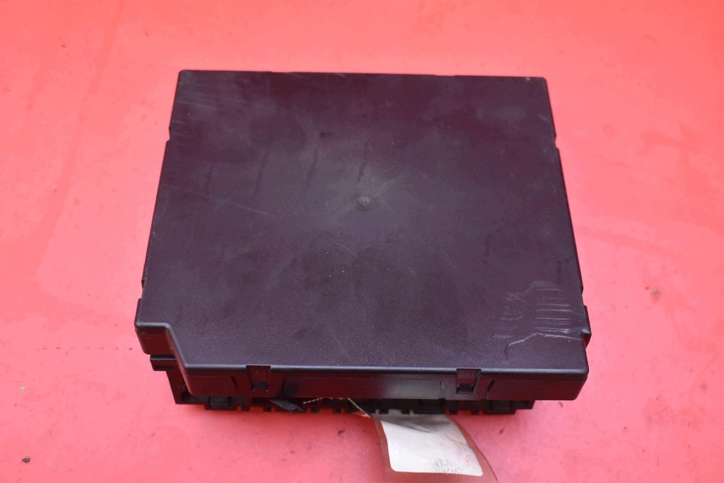 Unité commande confort 1K0937085D VW GOLF 6 VI 1.4 16V 80 KM 08-15