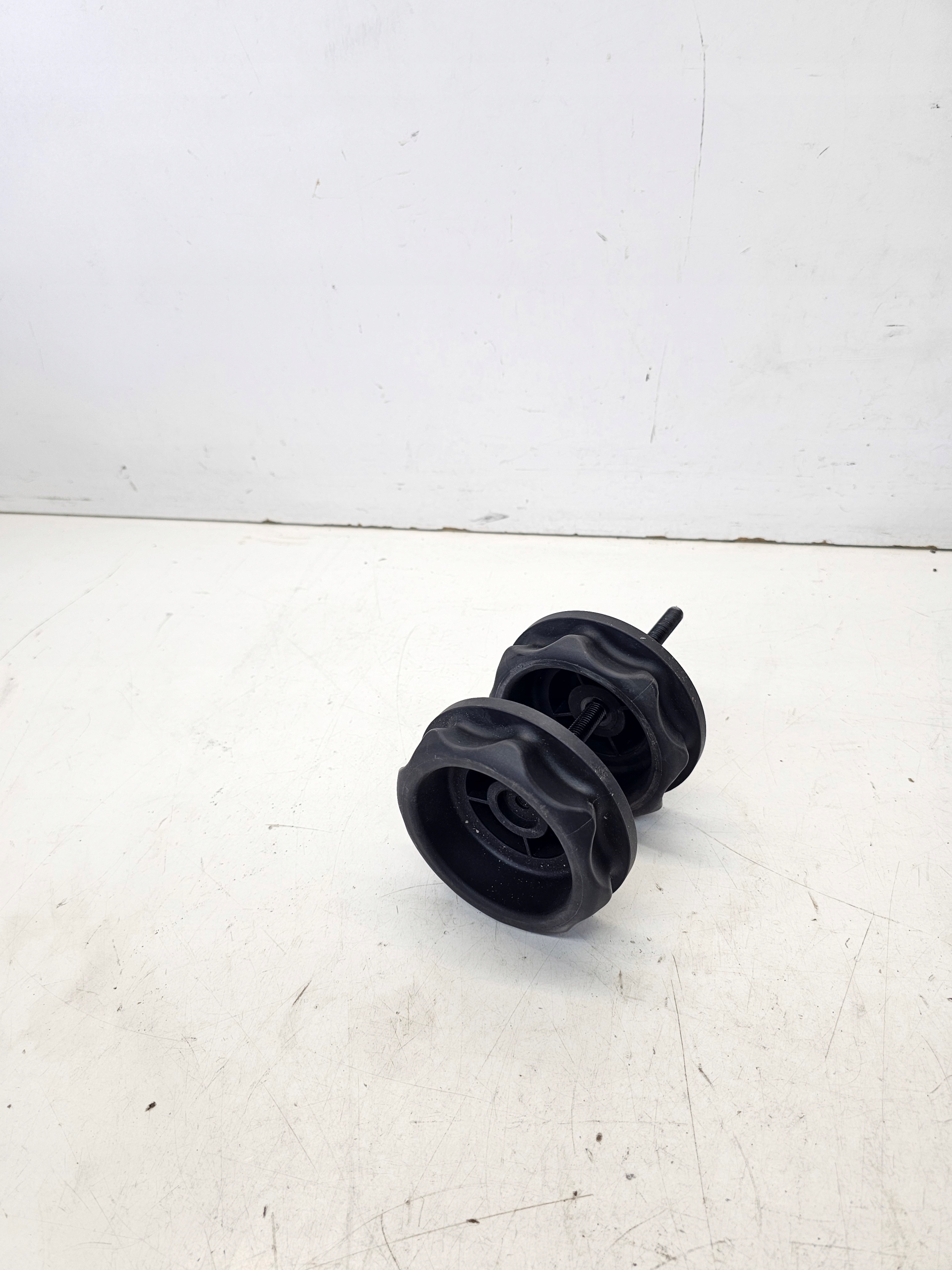 Vis Roues de la roue de secours AUDI Q5 FY 80A804899B Complète