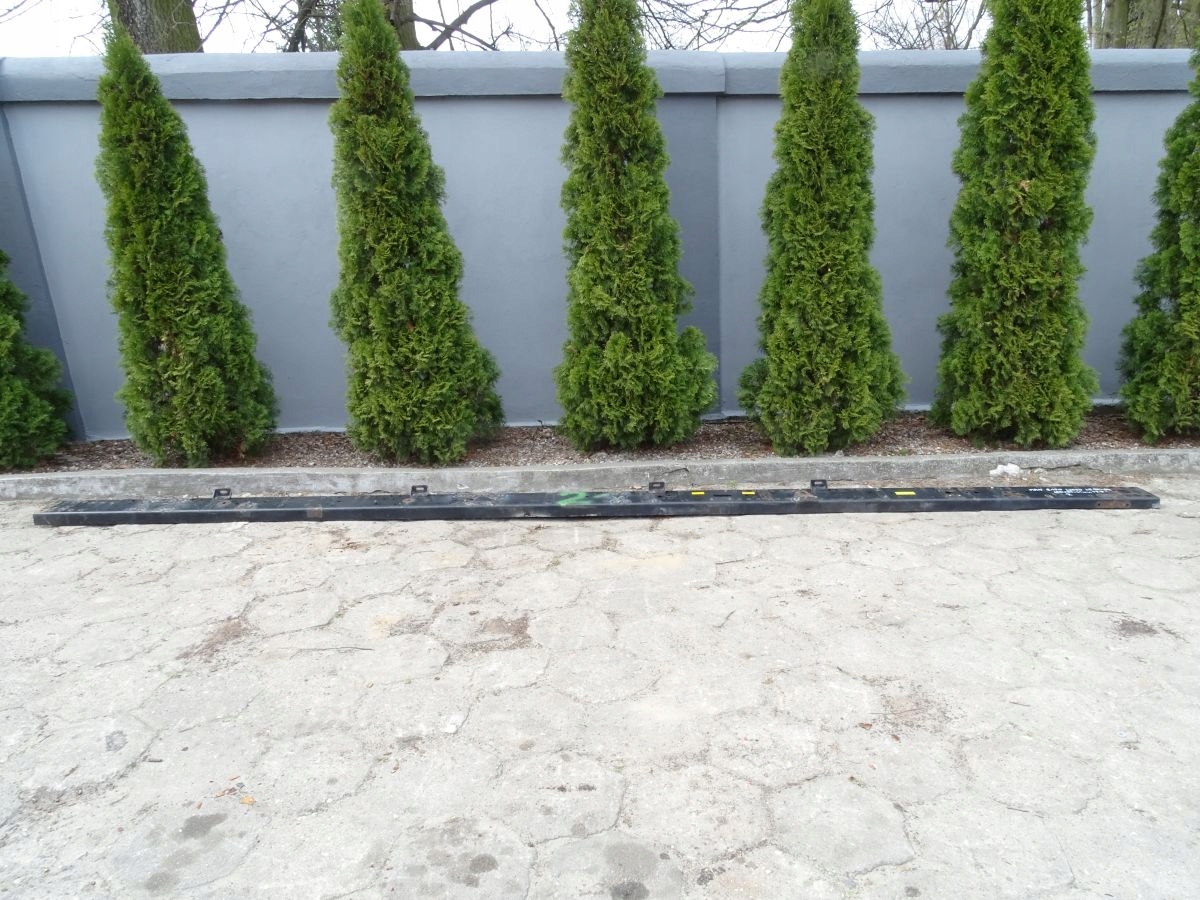 MAN L2000 LE 94 01 RAMA PRAWA BOK 17 5 600x21 123