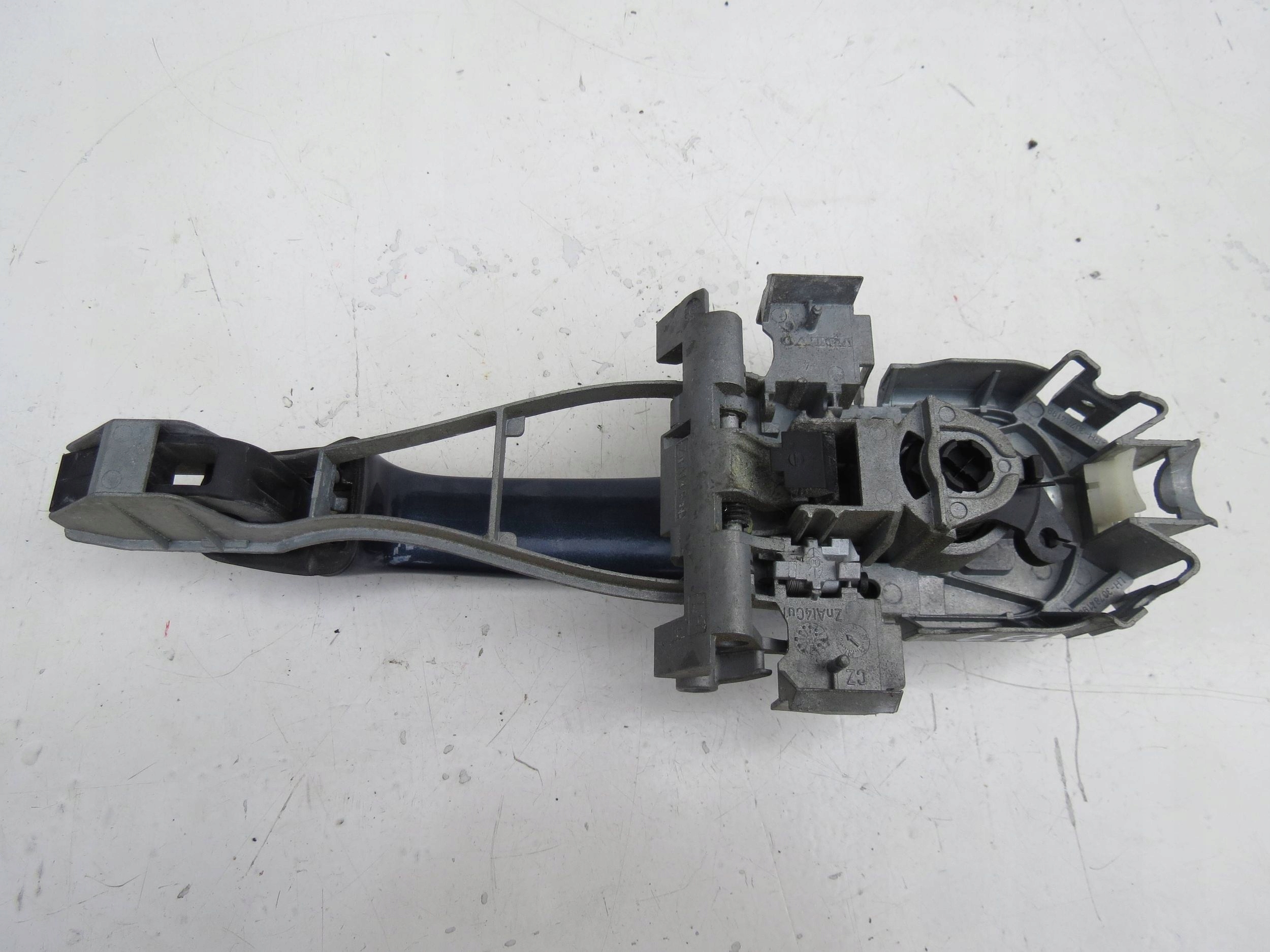 handle exterior door left front VOLVO V70 III S80 II Lakier 498-46