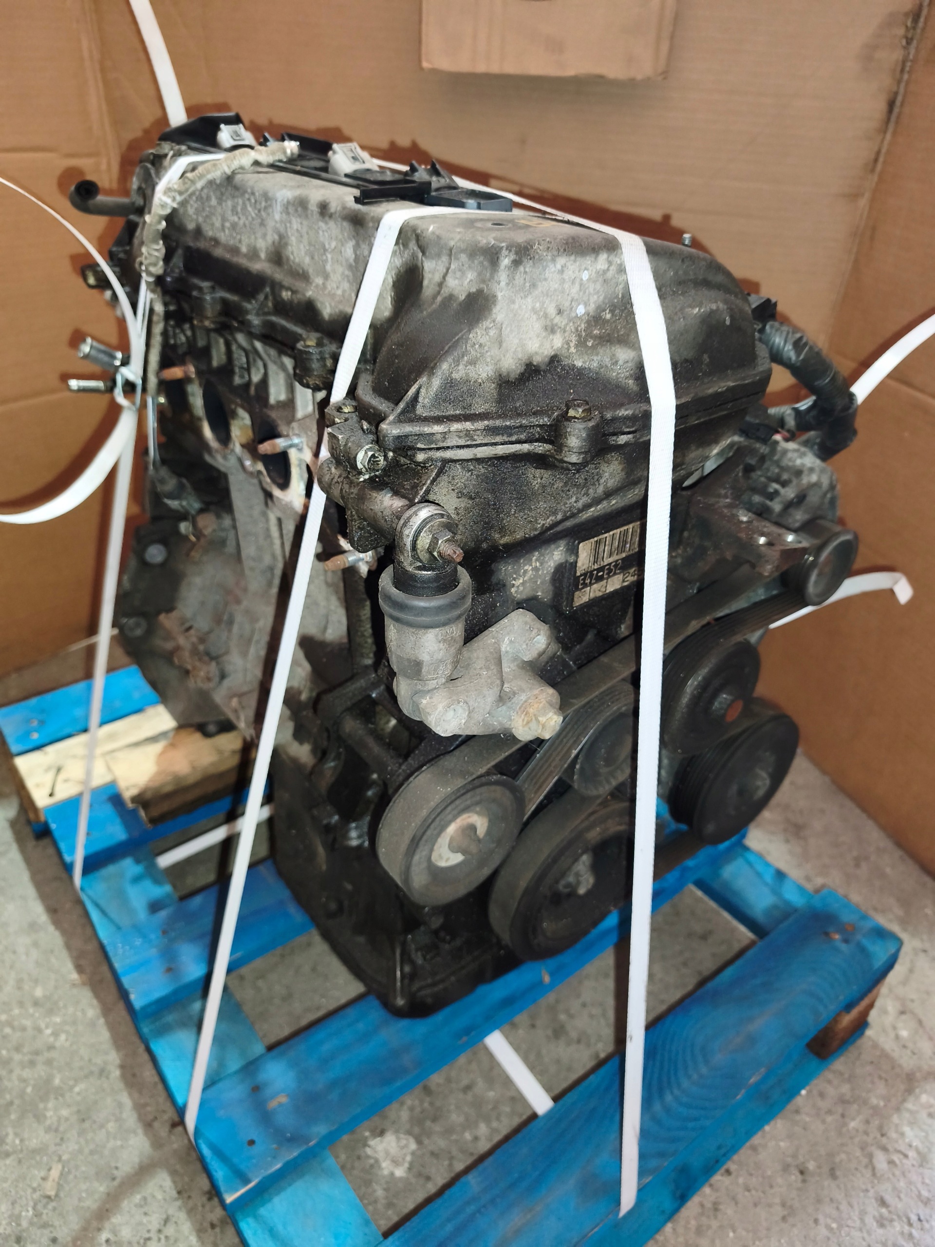 engine 1.4 16V E4Z-E52 complete without gas TOYOTA AURIS and PEWNIAK DO MONTAZU