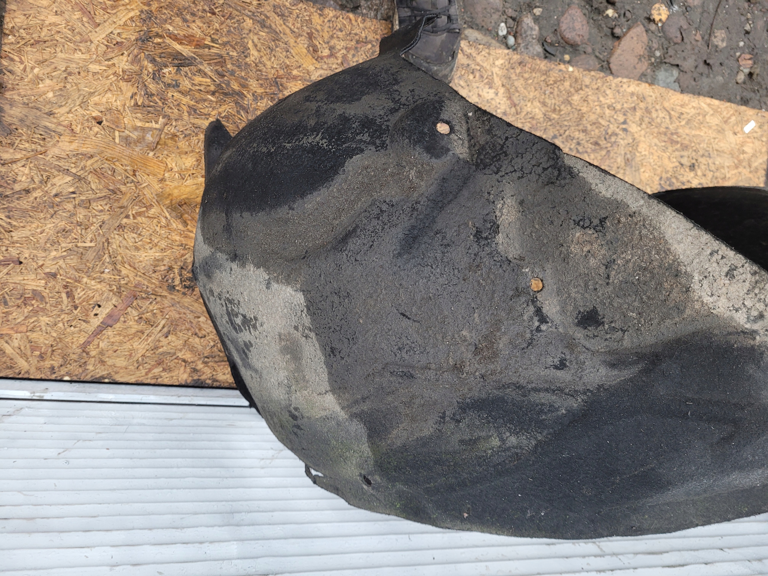 mudguard front left TESLA X