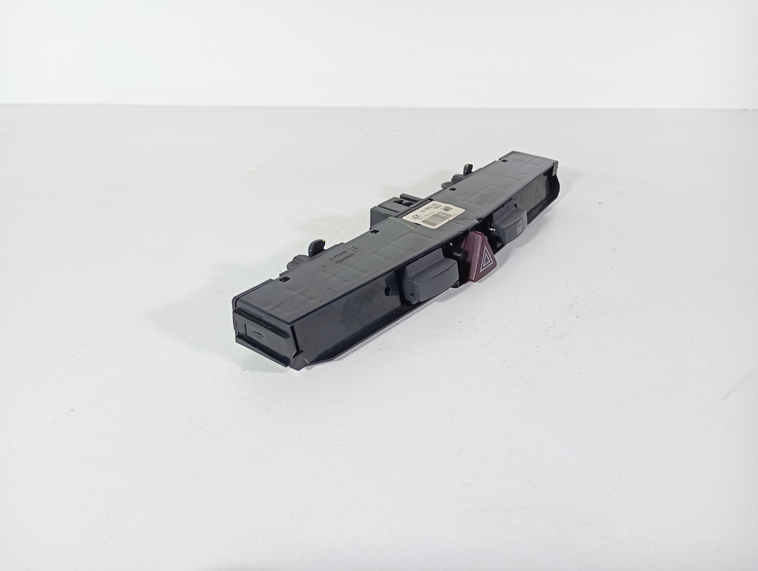 Opel Astra H 04-14 switch light switch of warning lights OE 13100105