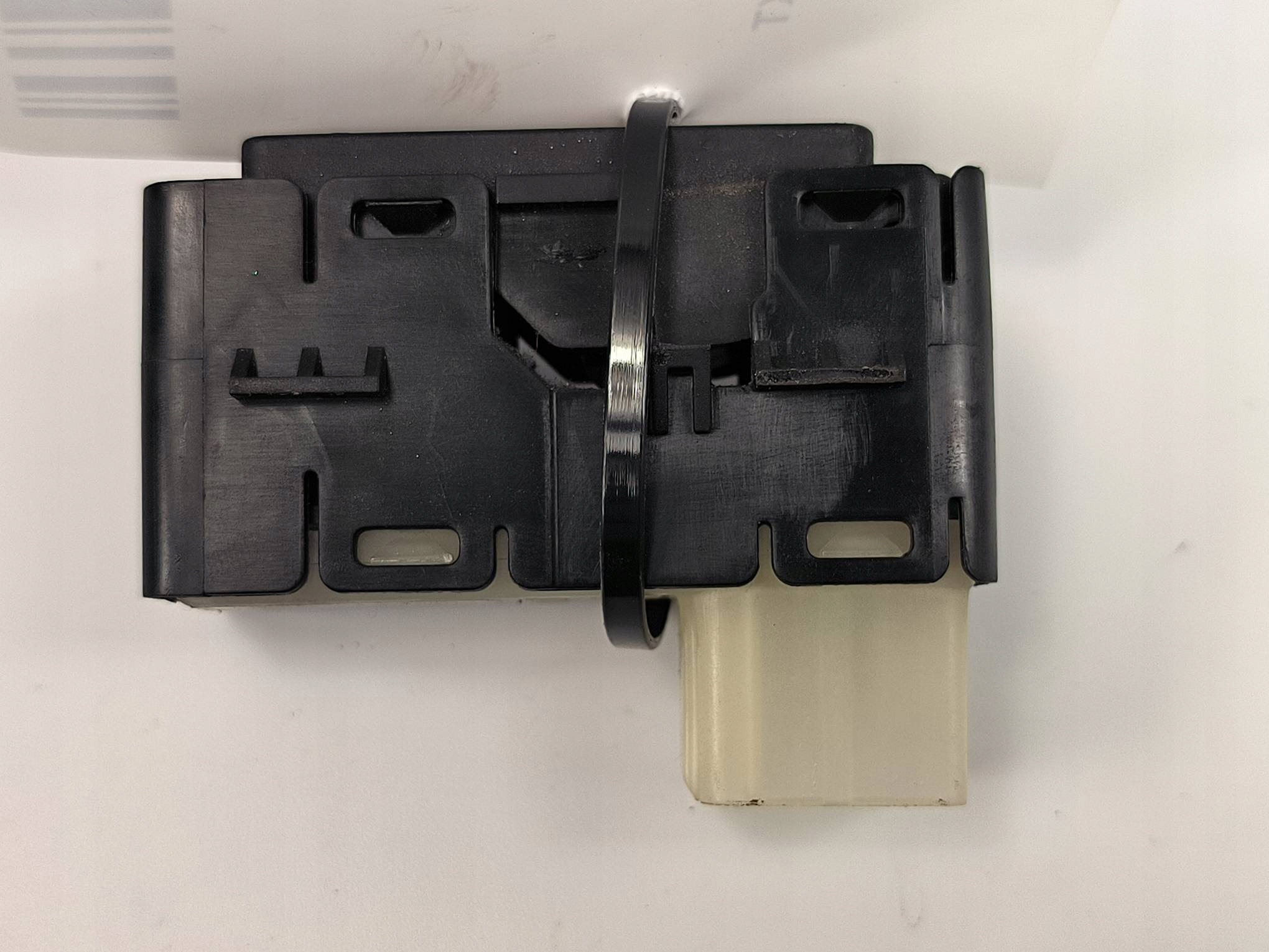 button 56040693AD DODGE CALIBER