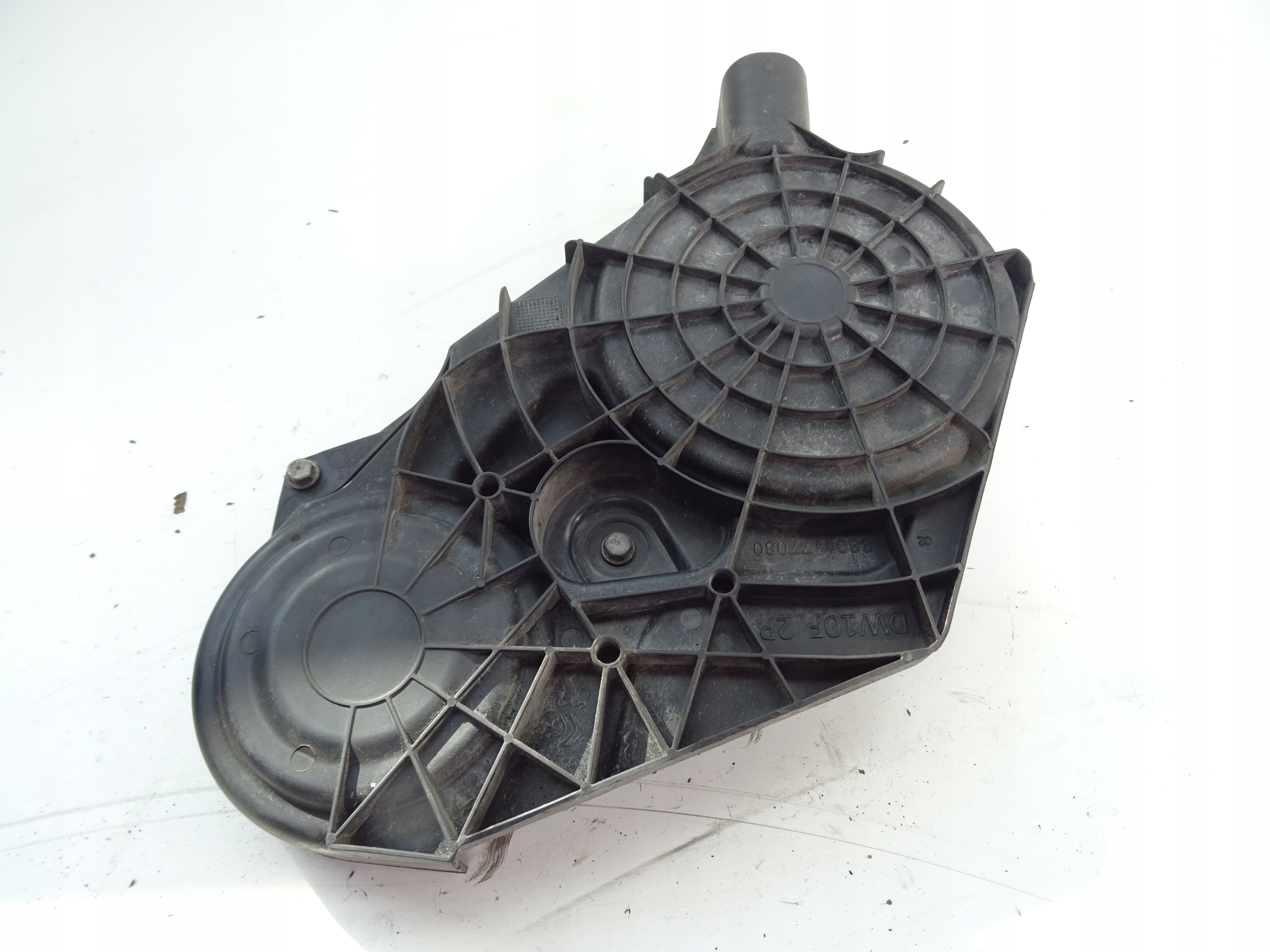 C4 GRAND PICASSO II 2.0 BlueHDI OSŁONA KOŁA PASOWEGO 9804177080