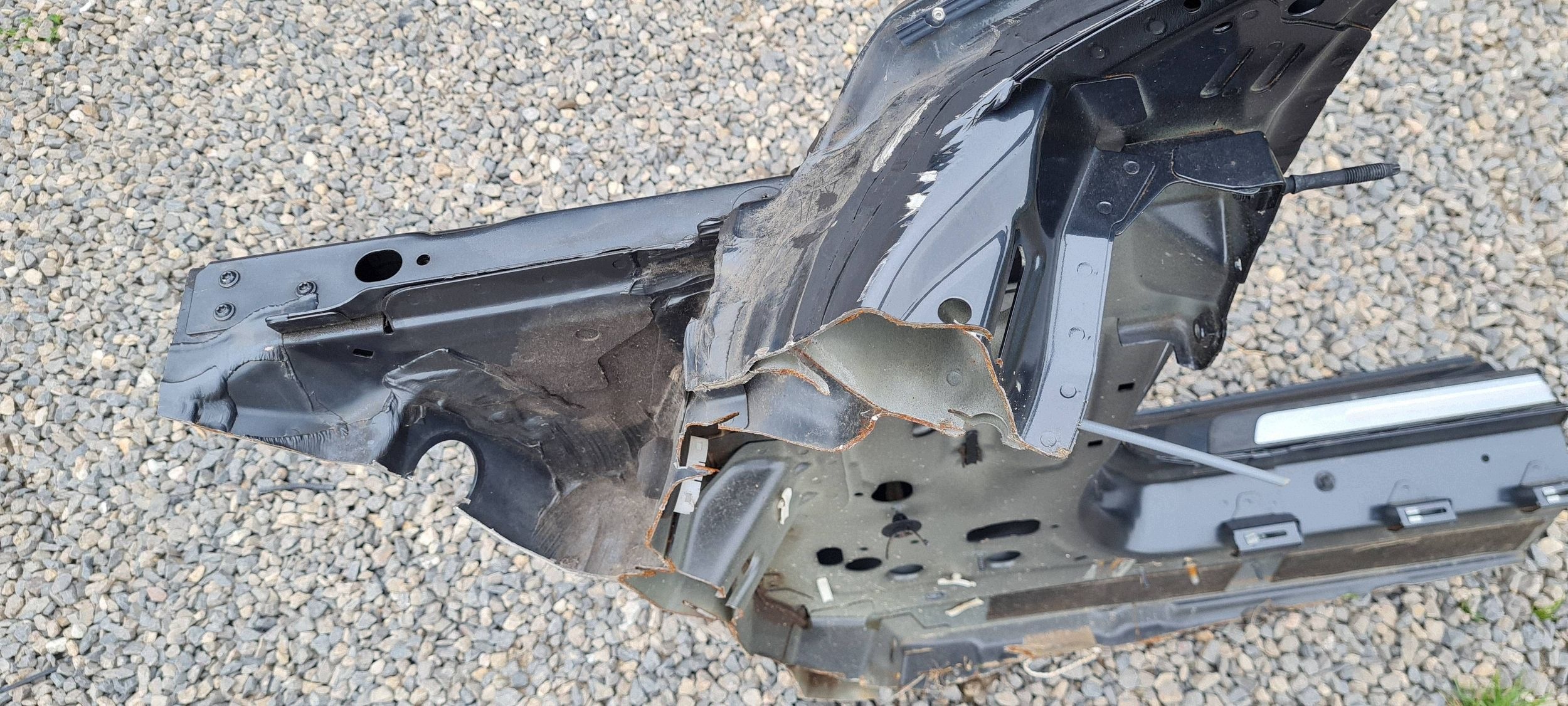 A4 B9 8W S4 threshold pillar A right front side quarter right