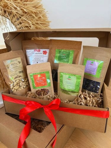 Levně Dárková sada herabaty, ořechy