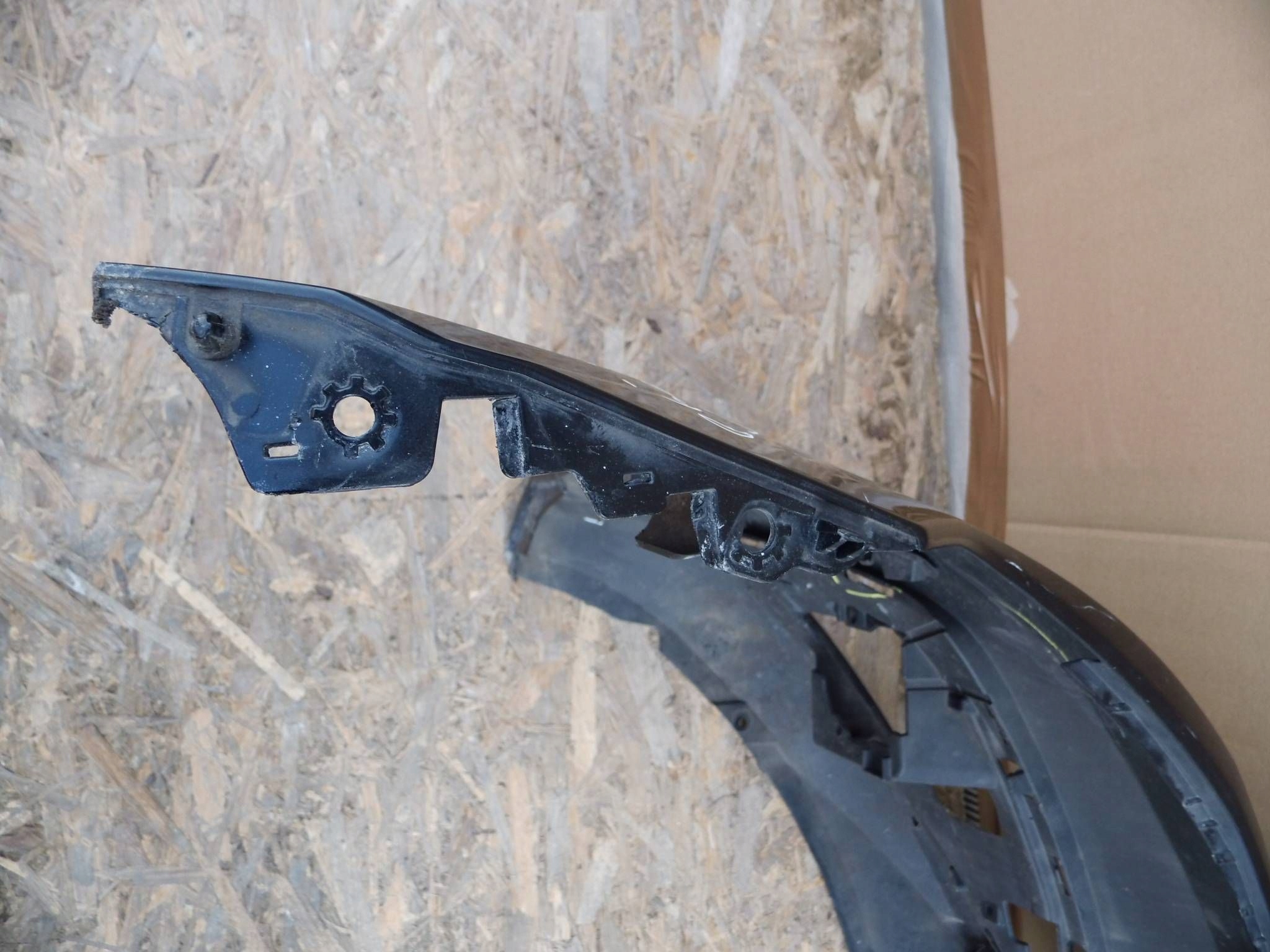 Volvo S60 V60 III 2018+ bumper front front 31690589