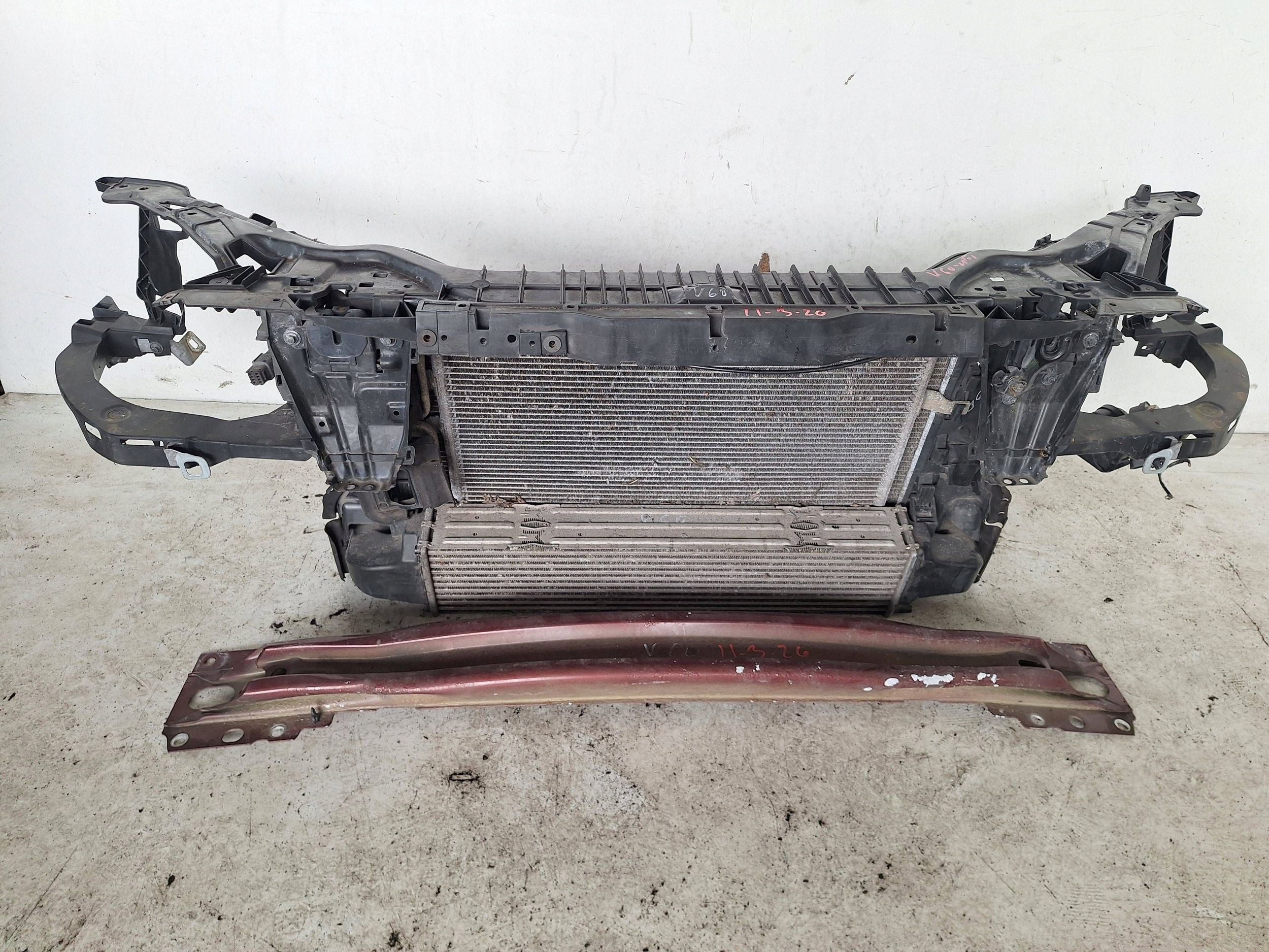 VOLVO V60 II VOLVO S60 II LIFT 13-18 support panel for radiators 31416114AA