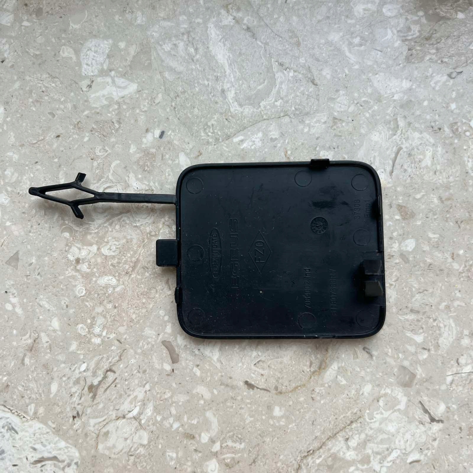 RENAULT MASTER IV Abschleppöse vorne 511807656R