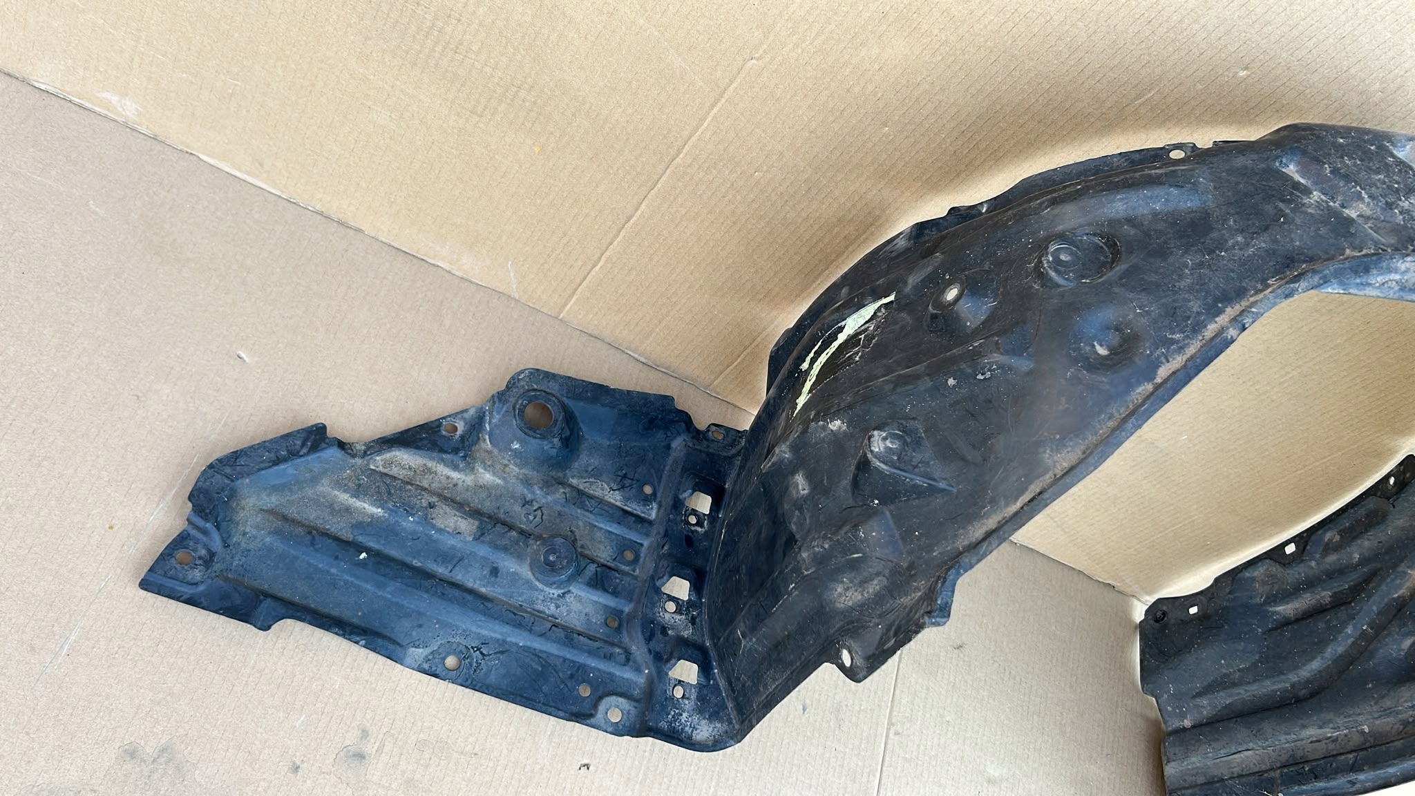 mudguard right right front front TOYOTA COROLLA E21 19- sedan