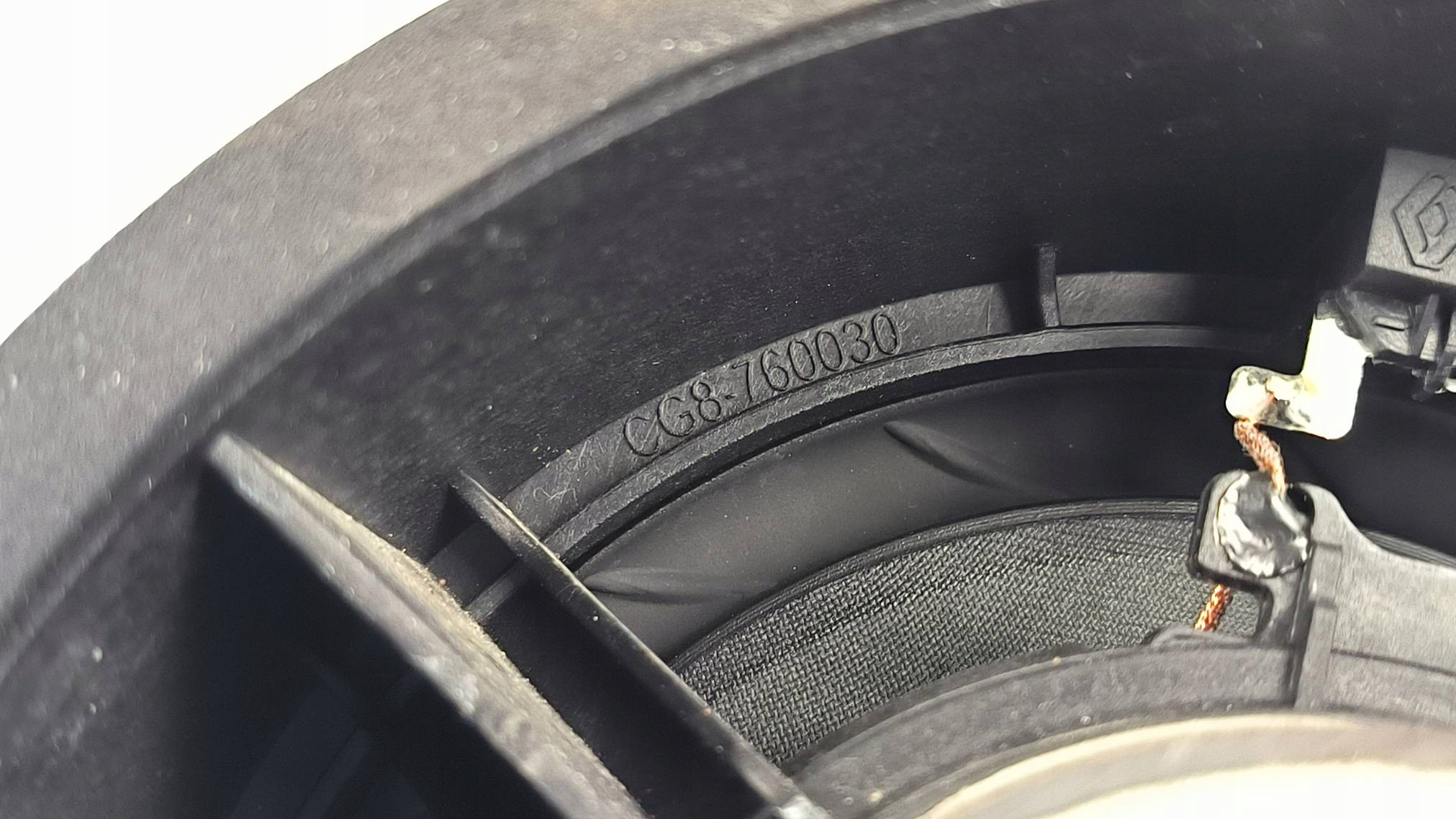 speaker 281442915R RENAULT ARKANA LIFT