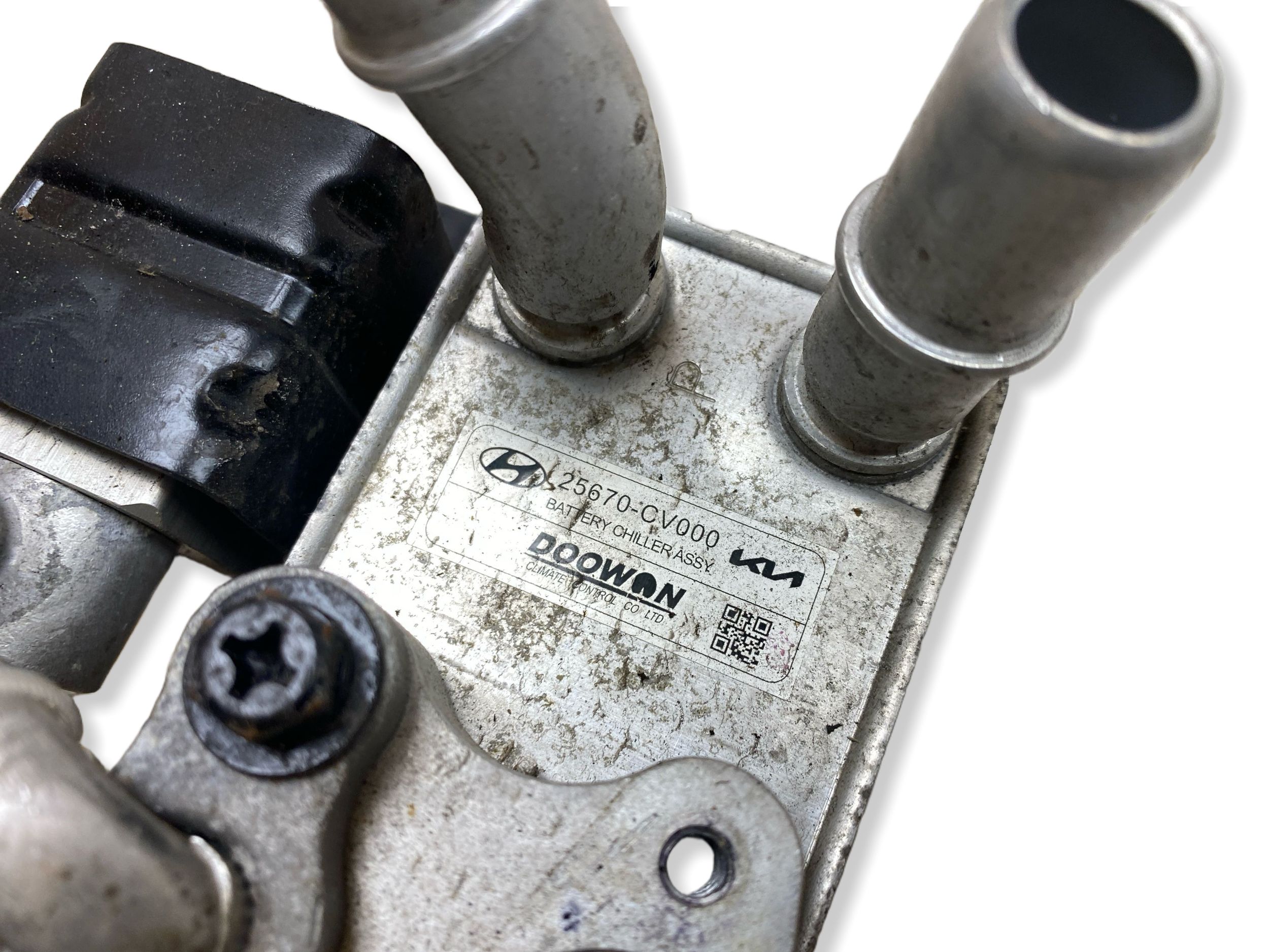 kia EV6 2023 вентилятор