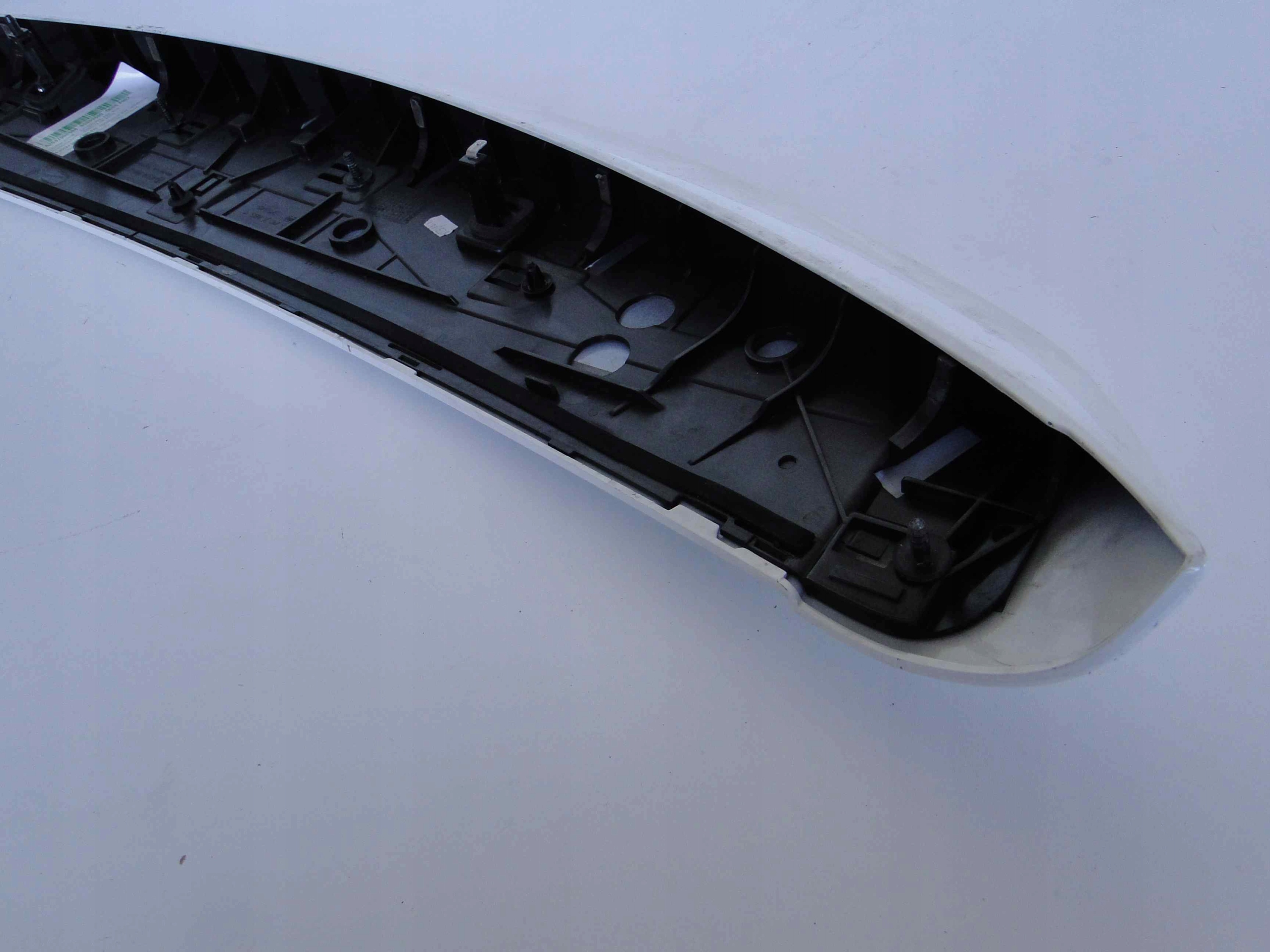 MERCEDES GLK X204 204 SPOILER TYLNY KLAPY TYLNEJ Producent części Mercedes-Benz OE