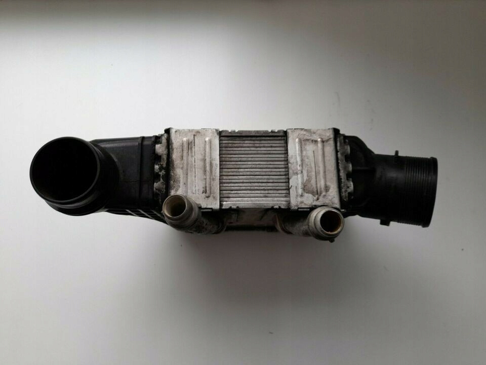 LAND ROVER DISCOVERY EVOQUE JAGUAR intercooler GJ32-9L440-AB radiator