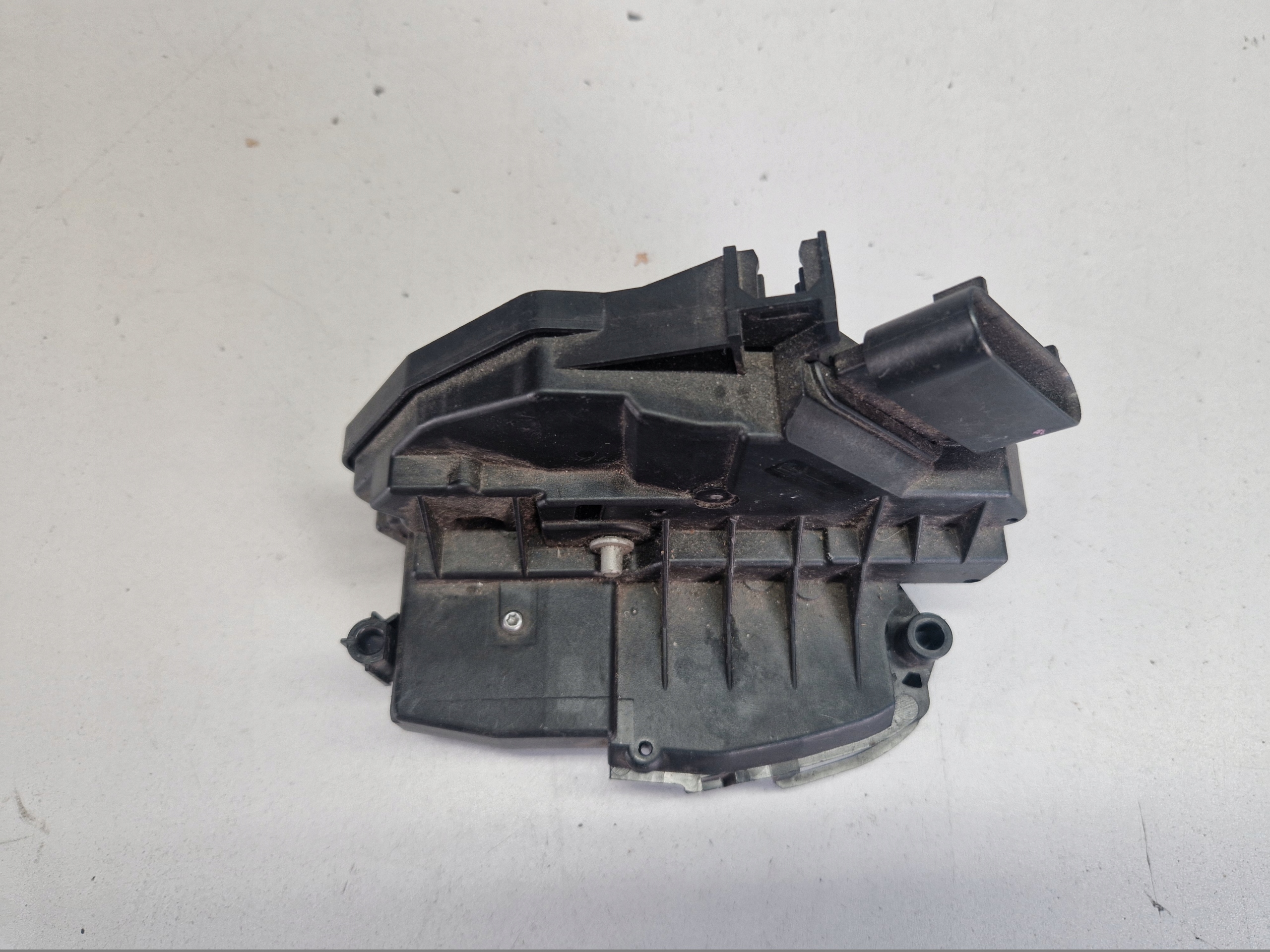 FORD FOCUS MK3 KUGA MK2 lock door right front BM5A-A21812-BF