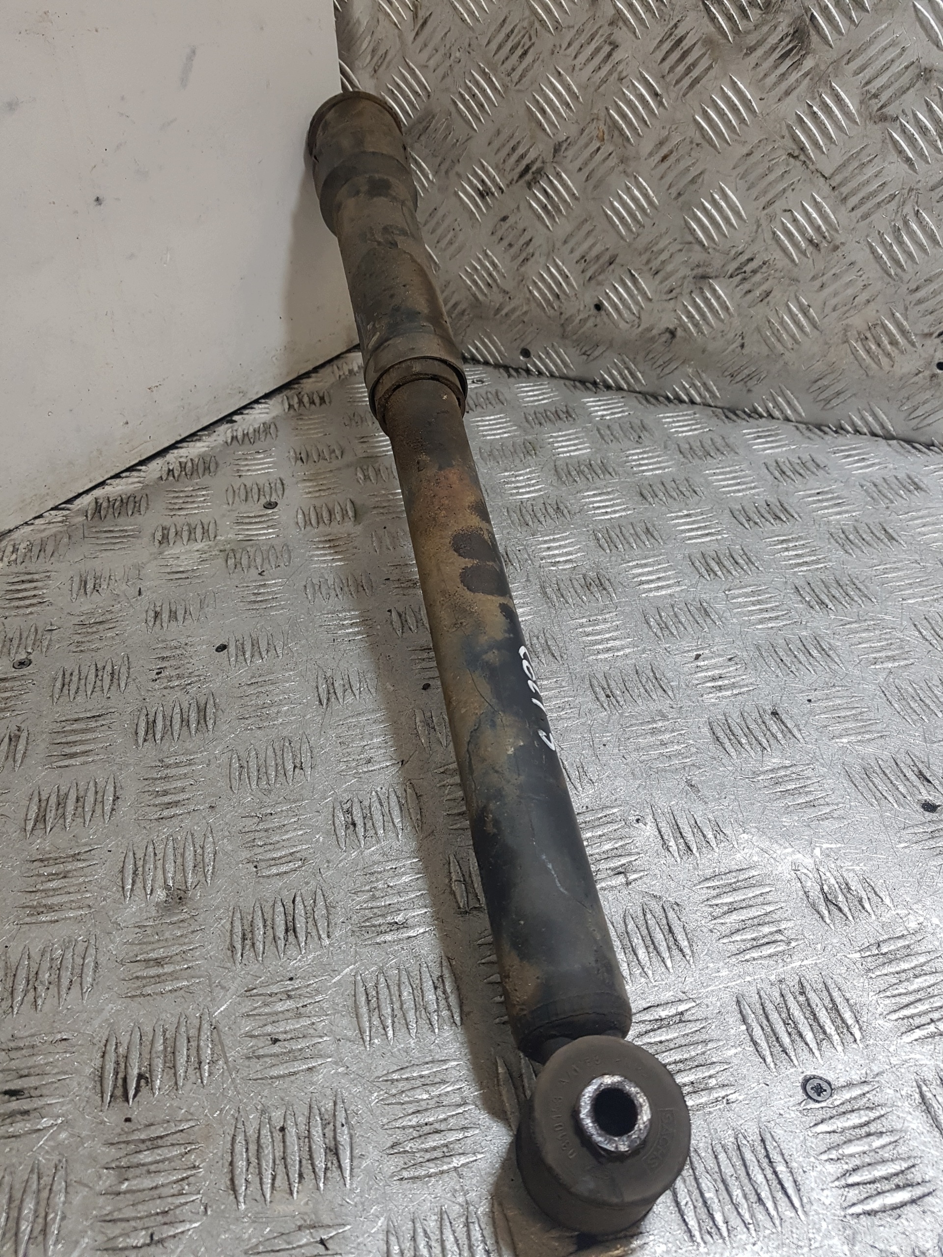 Stoßdämpfer heck hinten MITSUBISHI COLT 5