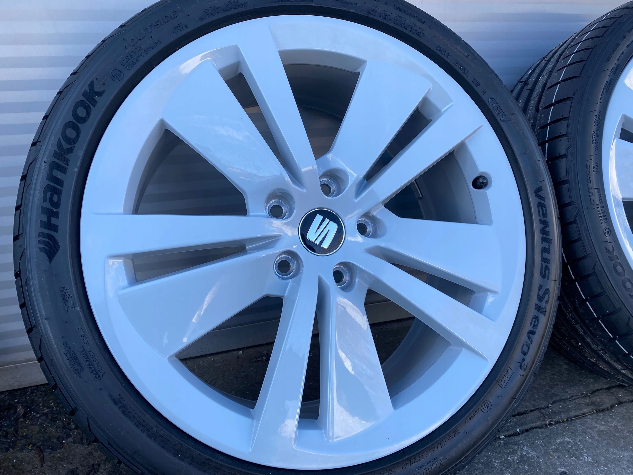 ORYGINAŁ KOŁA LETNIE SEAT LEON CUPRA 225/40/18 21r Rozstaw śrub 5x112