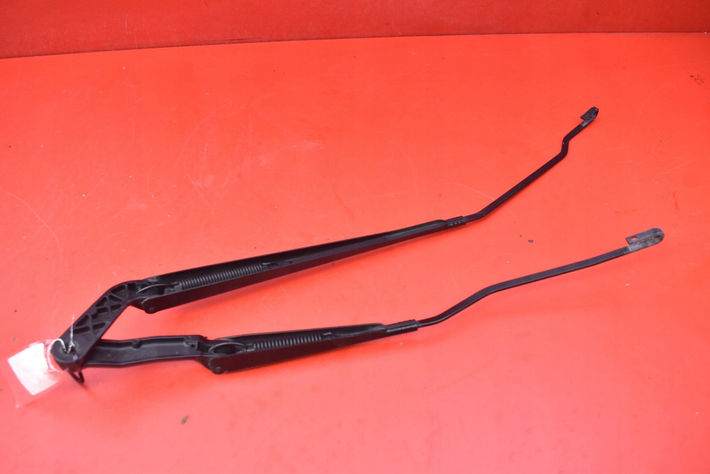 wiper arm front EU PEUGEOT 206 02-09