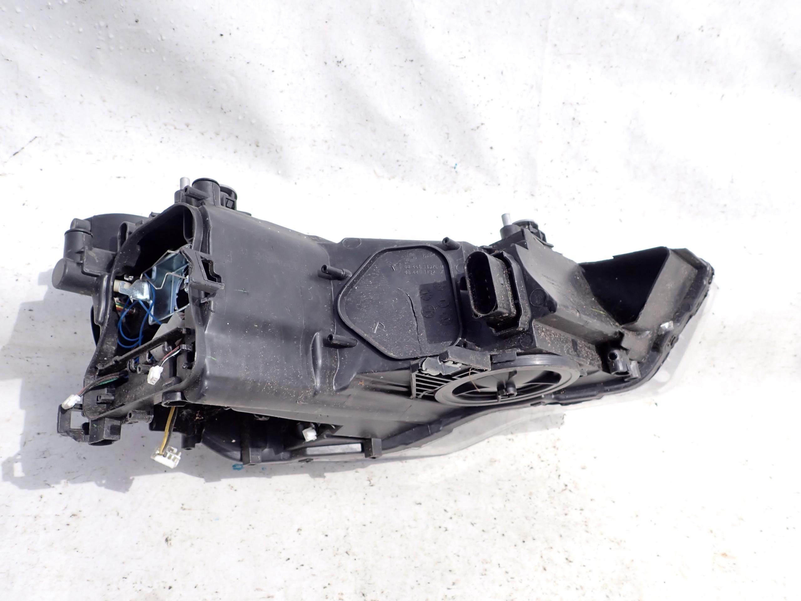 AUDI A1 8X 10- light left front BI XENON
