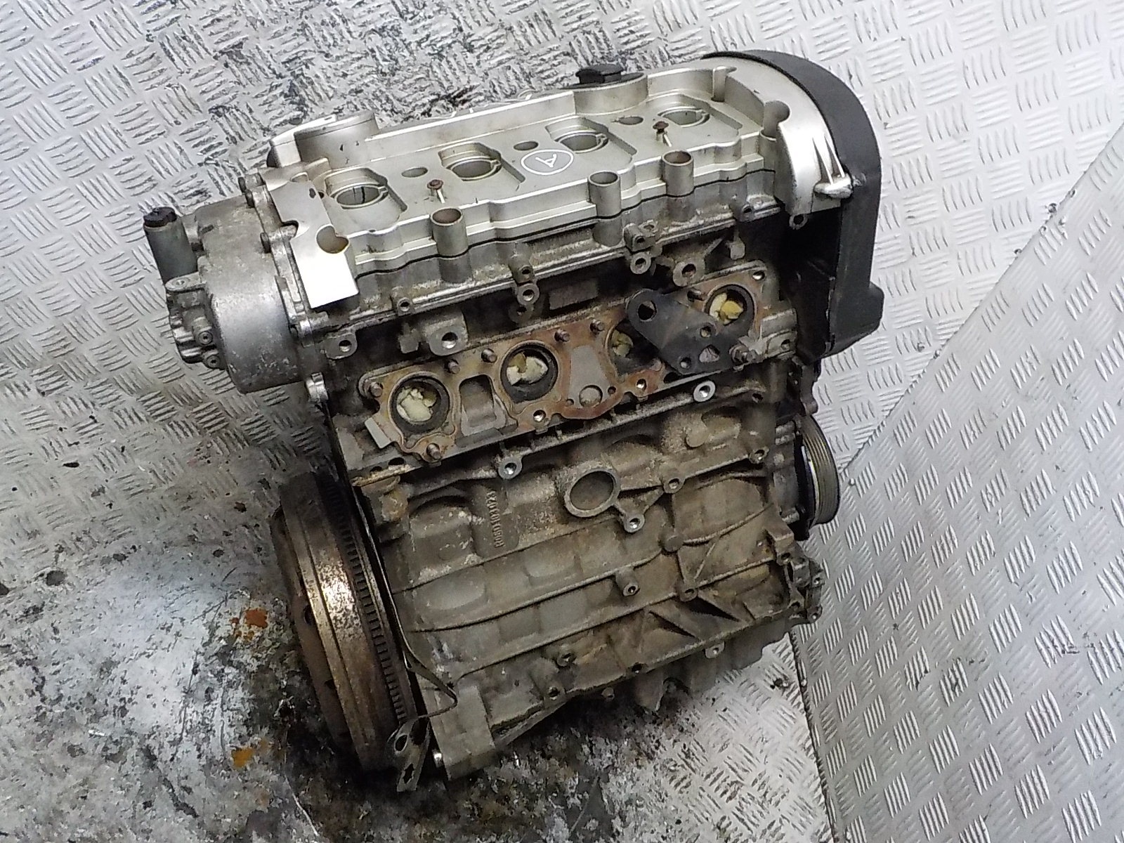 AUDI A4 B6 engine 2.0 FSI 16V 150 KM AWA