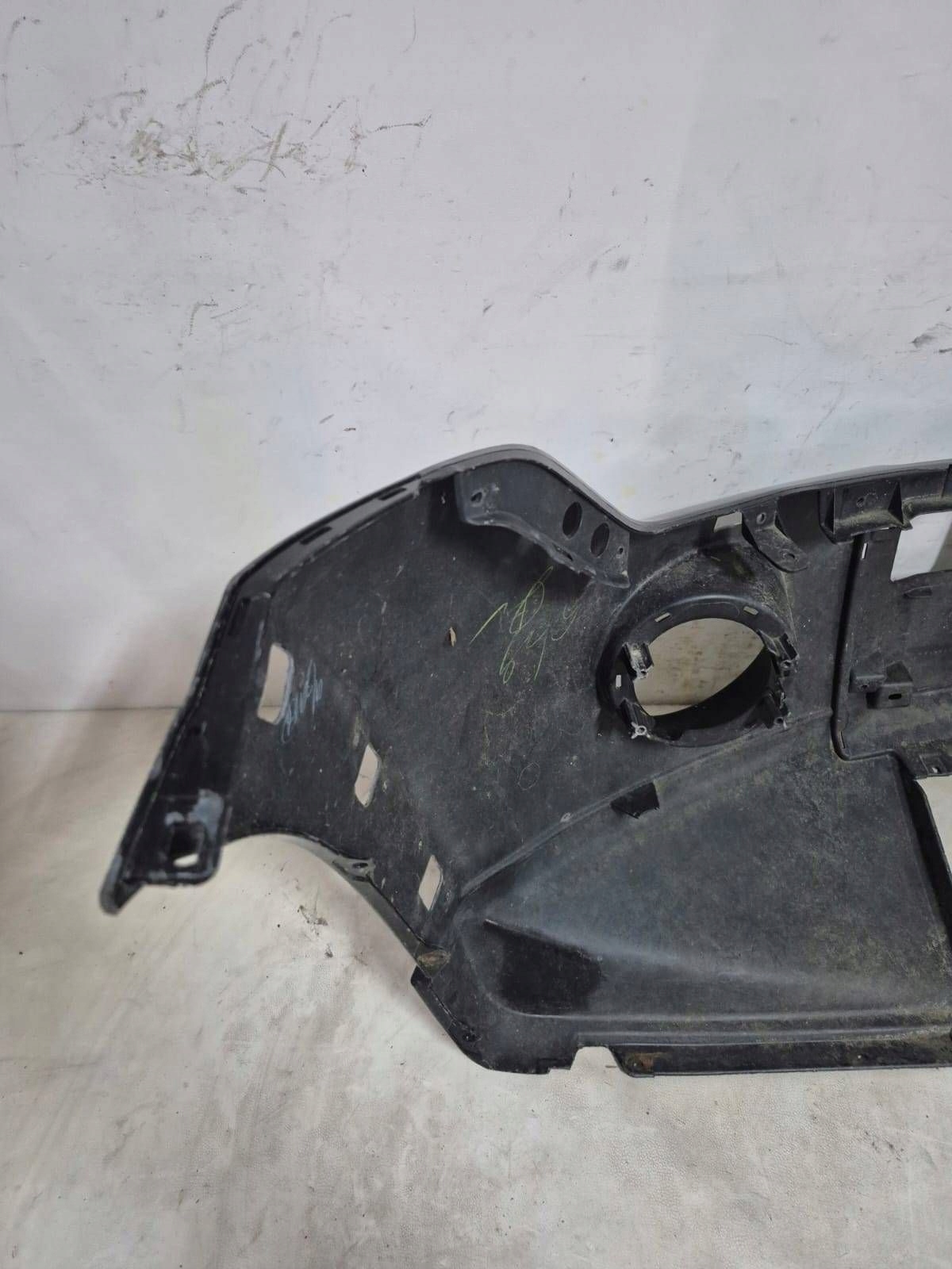MITSUBISHI PAJERO IV 06- bumper front front SPR