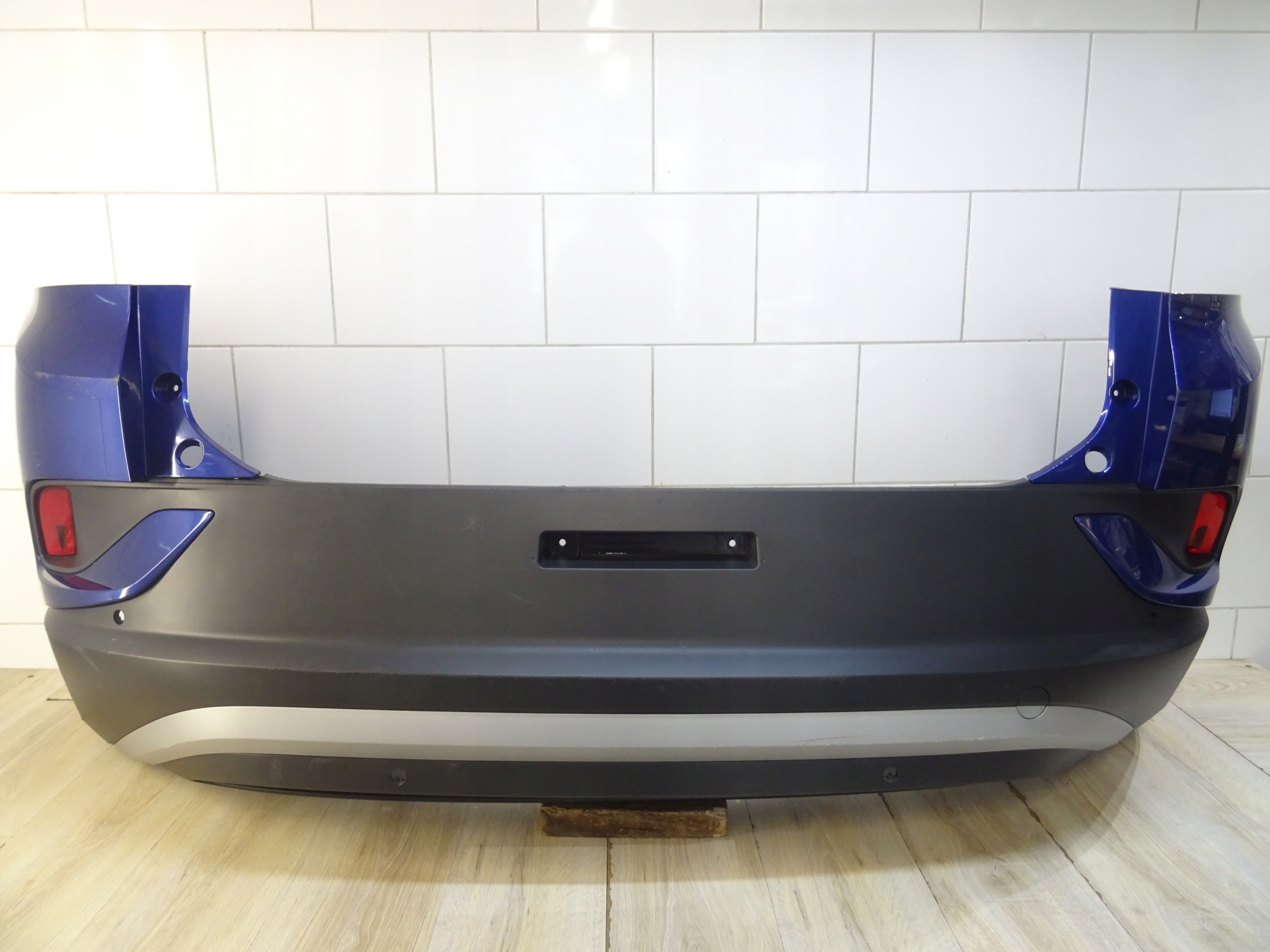 Zderzak tył tylny Volkswagen VW ID.4 ID4 11A 20- llu 11a807521a 11A PDC6