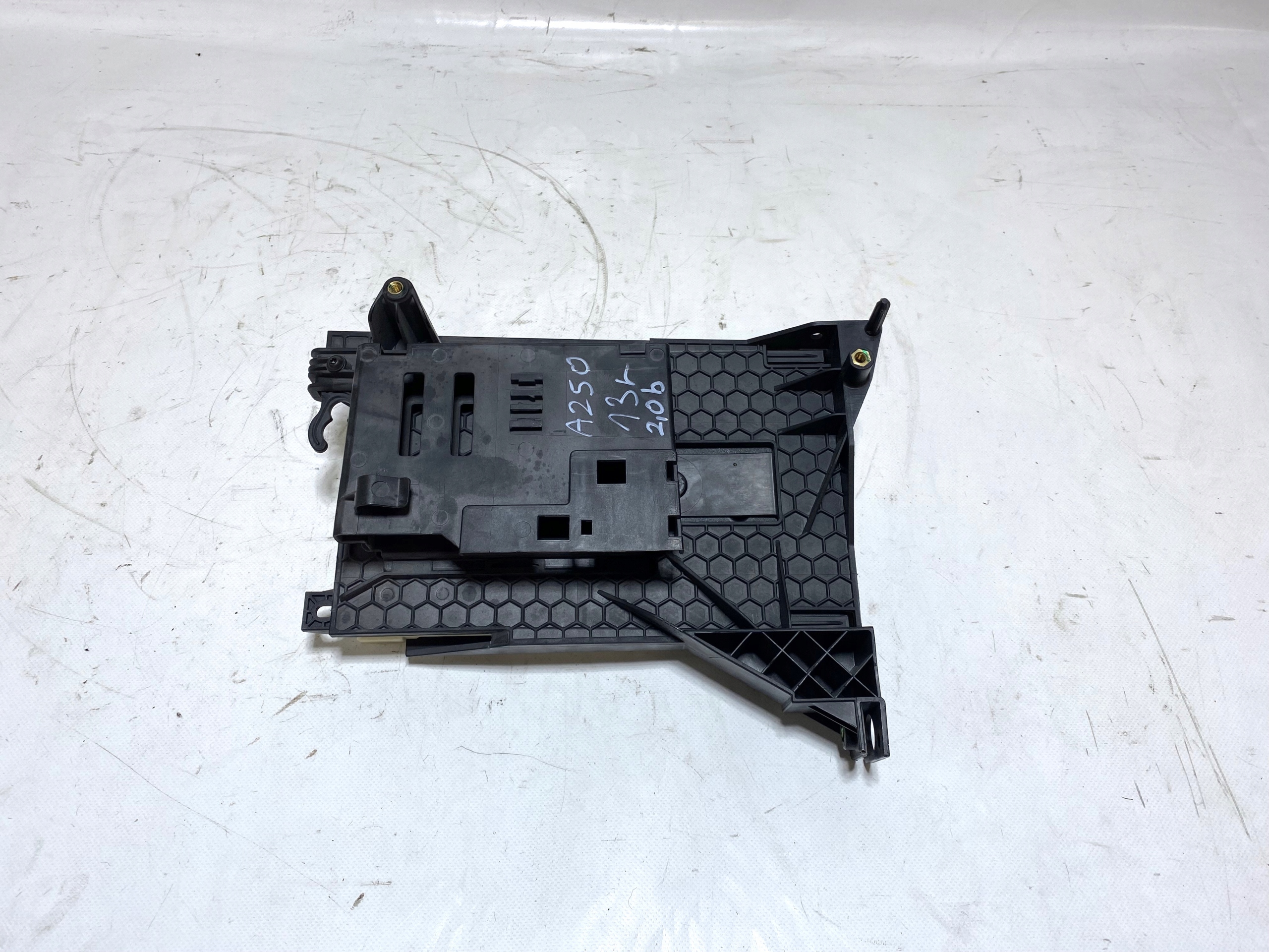 MERCEDES W176 A250 comfort control unit SAM A1769001001