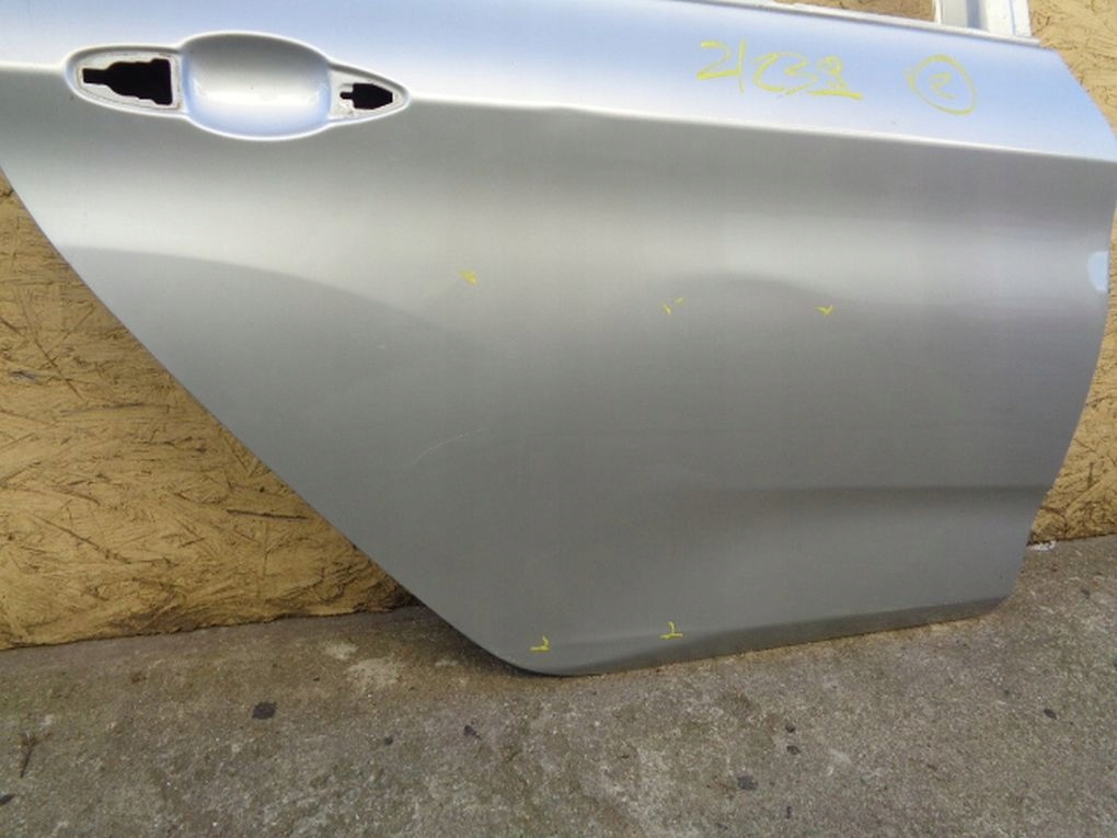 BMW 2 F46 GRAN TOURER door right rear.