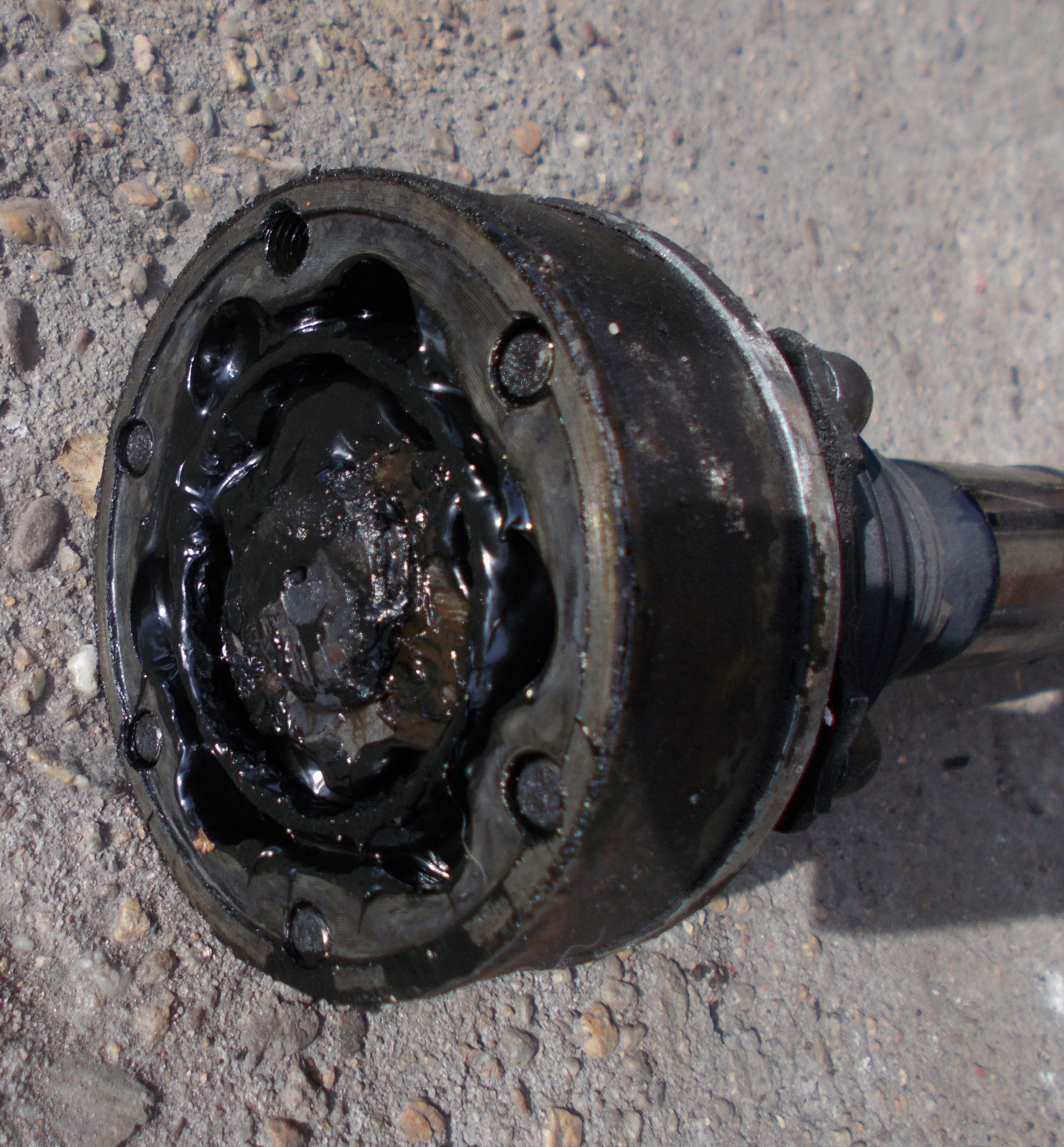 VW PASSAT B6 KOMBI 1.9 TDI 07R semi-axis right front