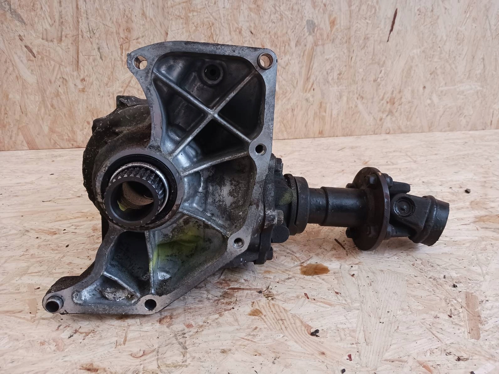 Редуктор коробки Nissan Murano Z50 3.5 v6 4x4