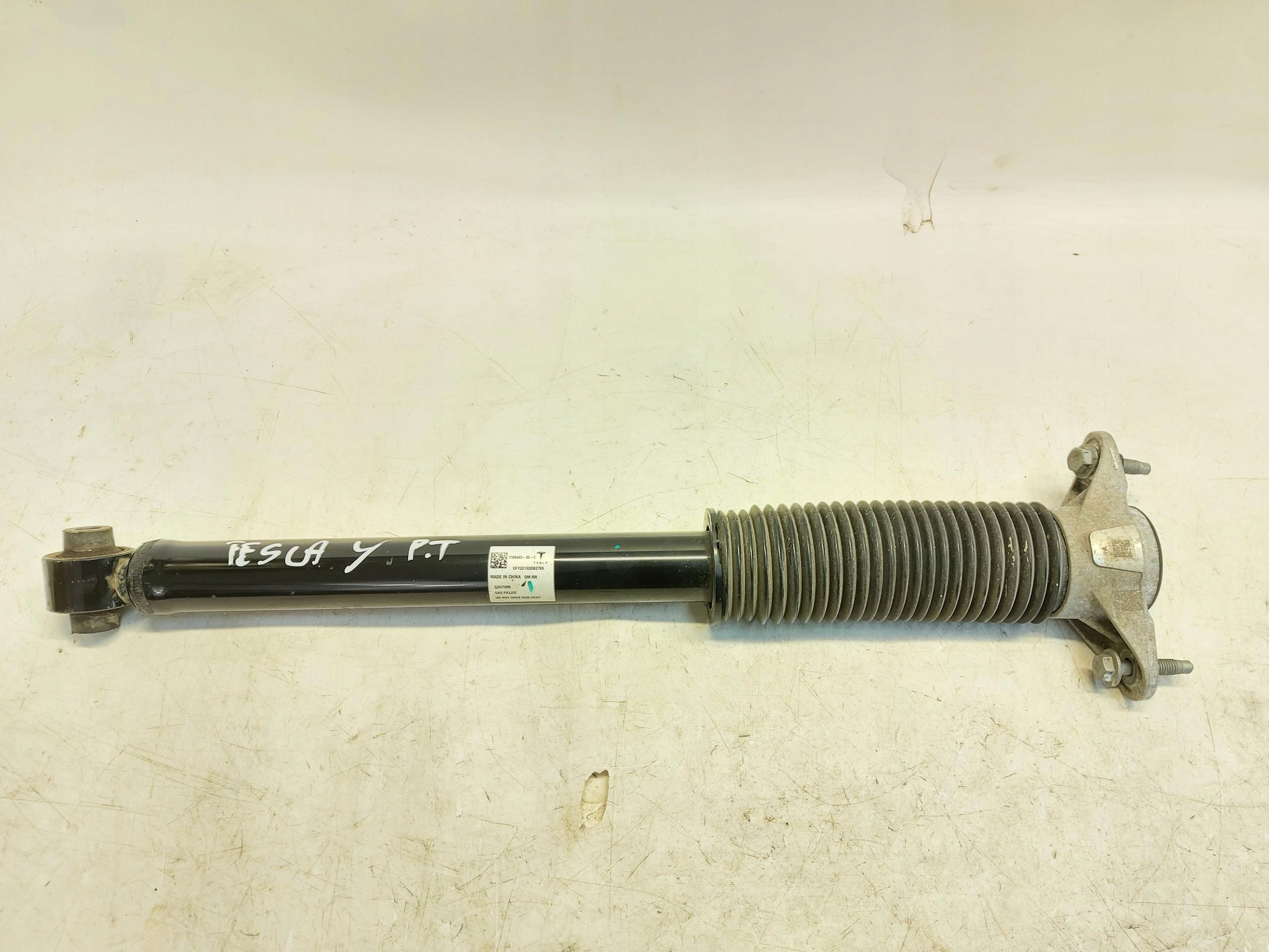 TESLA MODEL Y 2 shock absorber right rear part 1188463-00-C