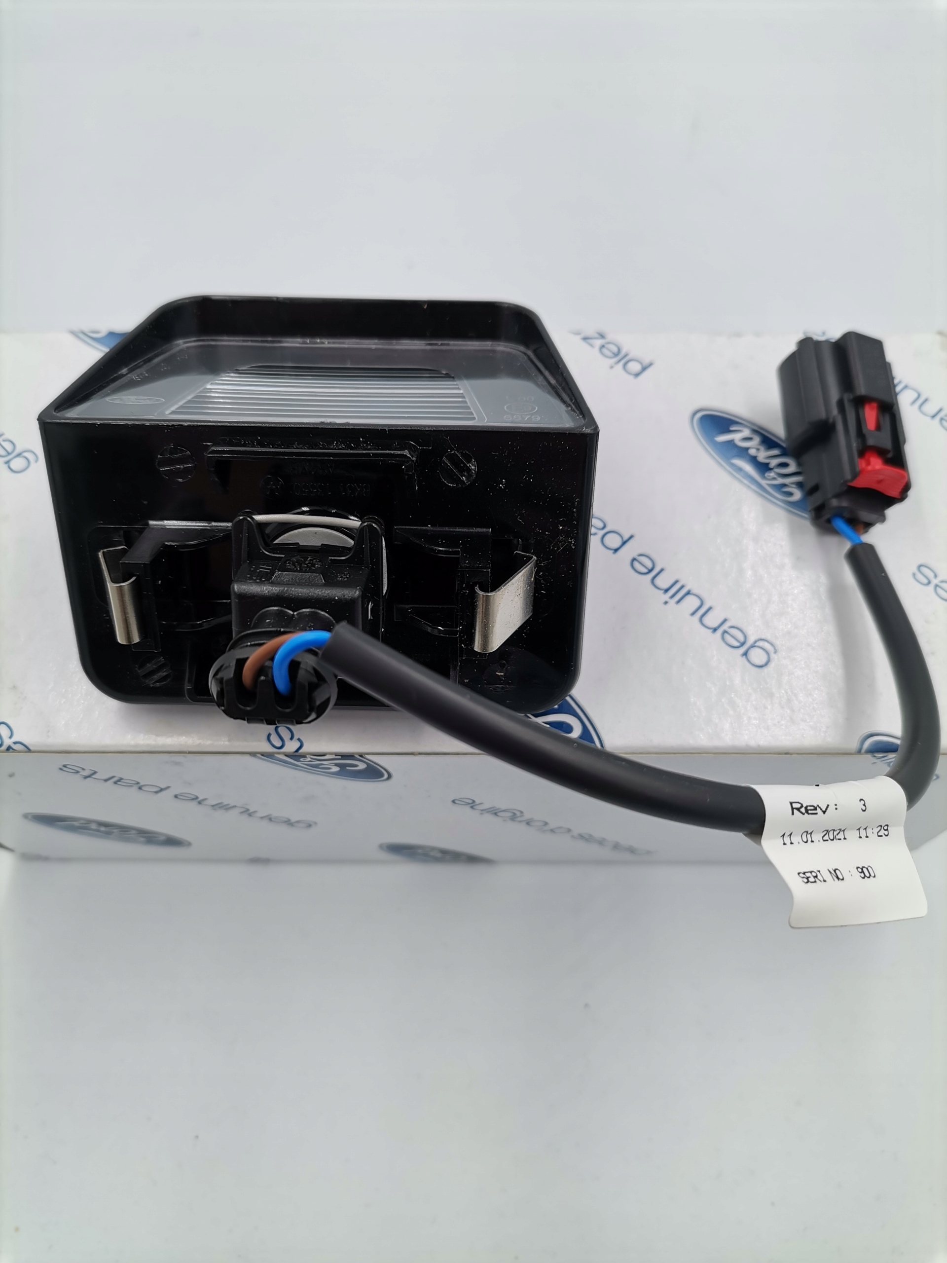 LAMPKA OŚWIETLENIA TABLICY FORD TRANSIT MK8 SKRZYNIA WYWROTKA ORYGINAŁ Producent części Ford OE