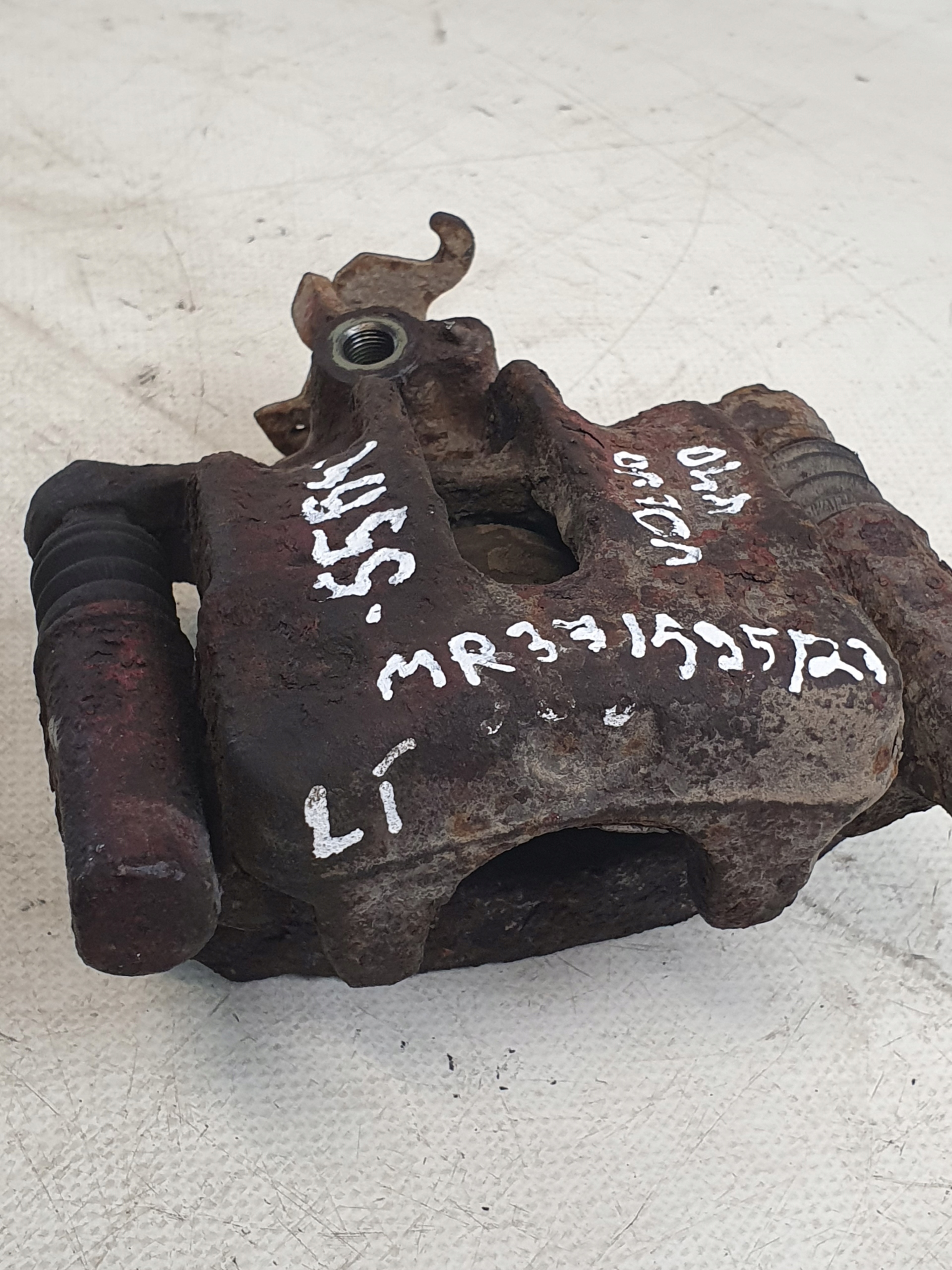 caliper brake rear part left VOLVO S40 and 96r. 1.8B