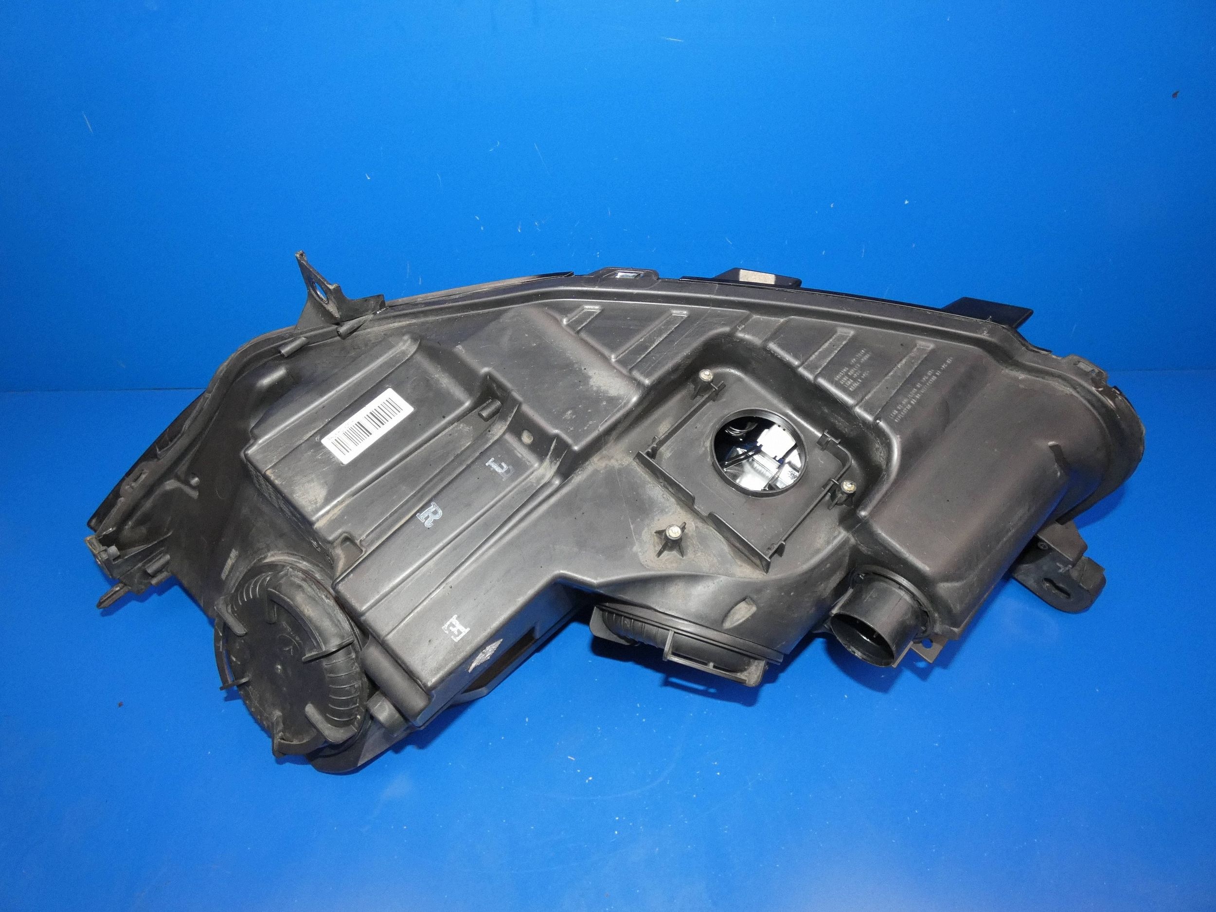 JAGUAR XF II X260 light right front front right XENON LED WERSJA UK