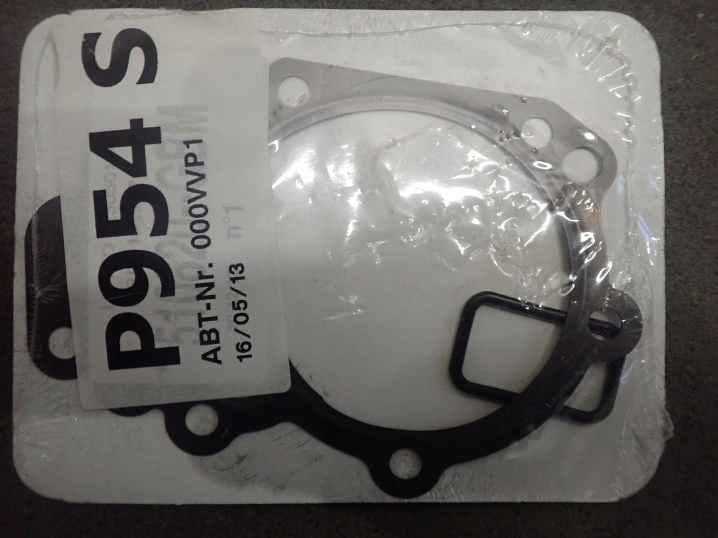 water pump RENAULT DACIA 986954S