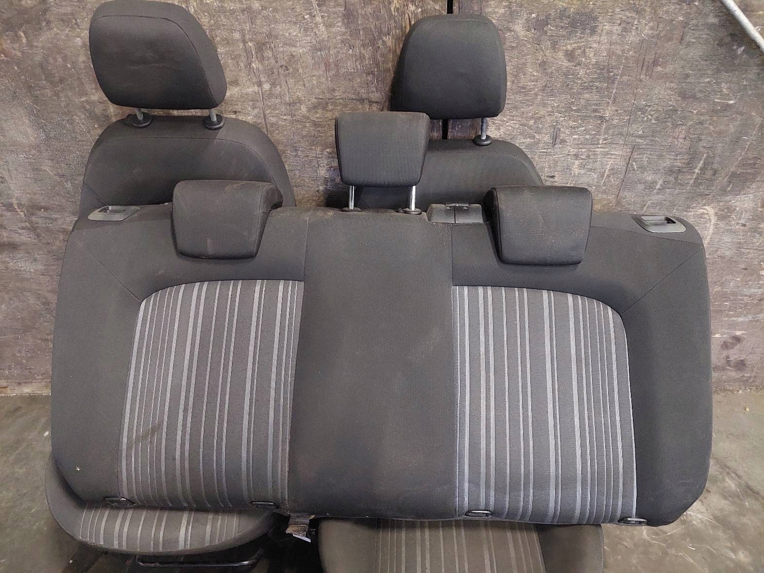 KOMPLET seats left right front + seat rear part + side FIAT PUNTO EVO