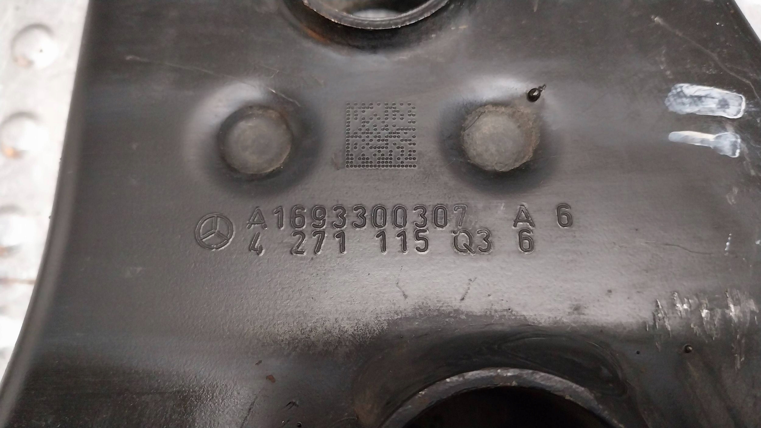 arm left front A1693300407 MERCEDES A KLASA W169 B KLASA W245