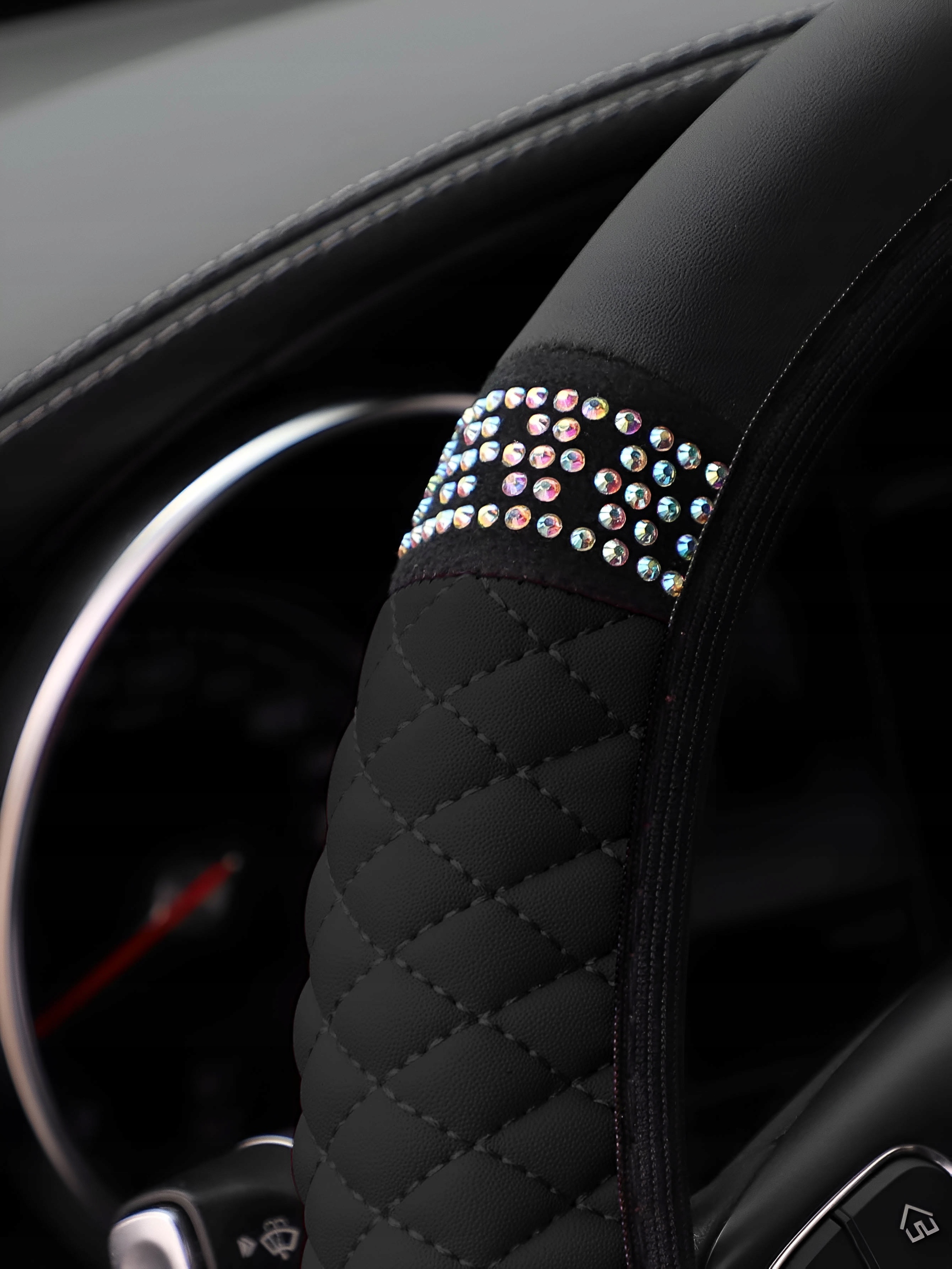 POKROWIEC NA KIEROWNICĘ NAKŁADKA CZARNY PIKOWANY CEKINY UNIWERSALNA 36-38CM Producent inny