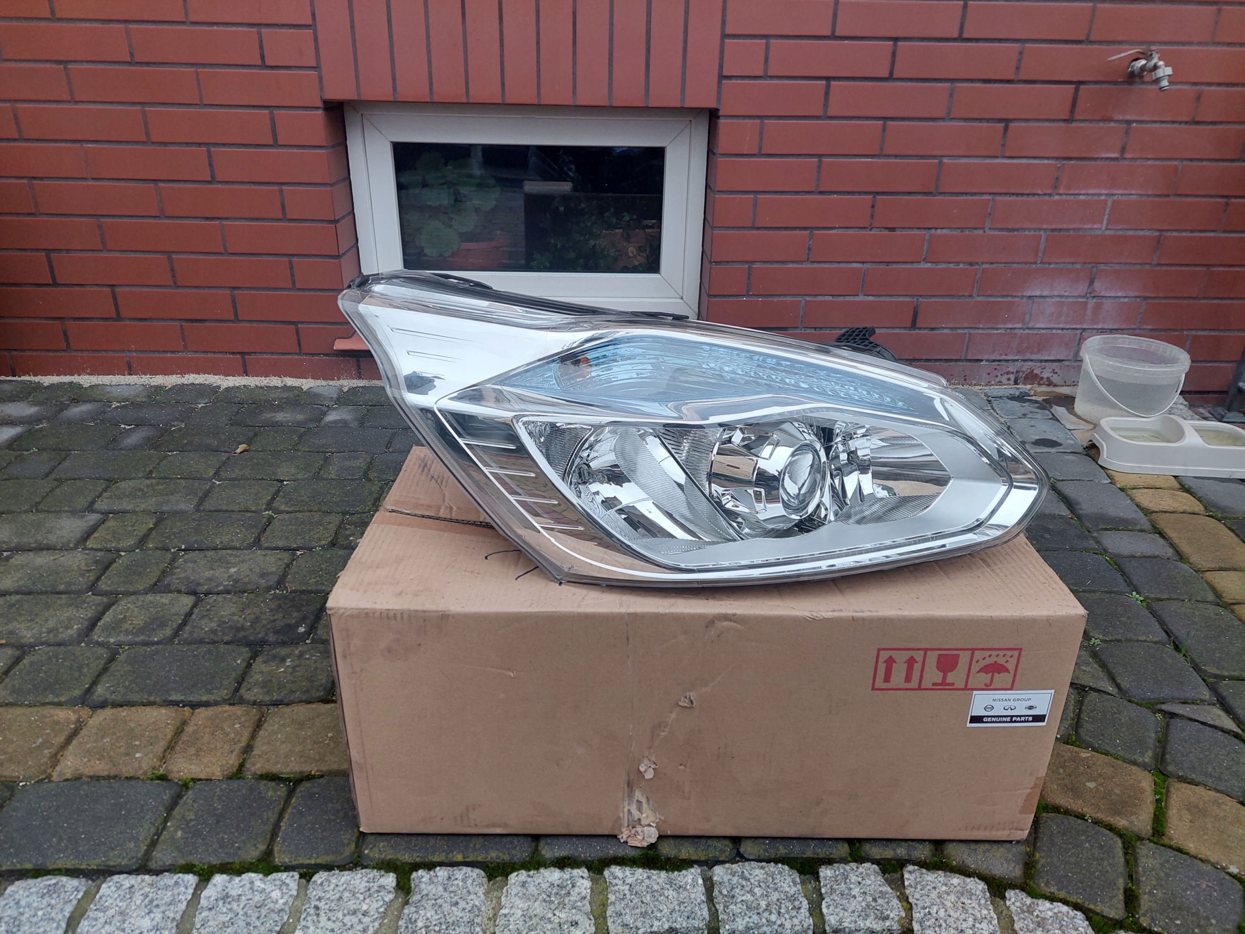 ФАРА ПЕРЕДНЯ ПРАВА FORD TRANSIT CUSTOM I 2012- ЄВРОПА