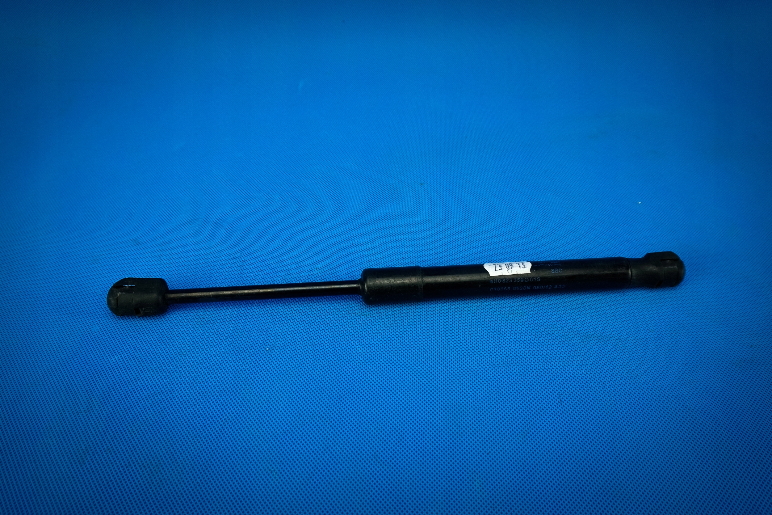 damper telescope bonnets Audi A8 S8 4H 4H0823359D