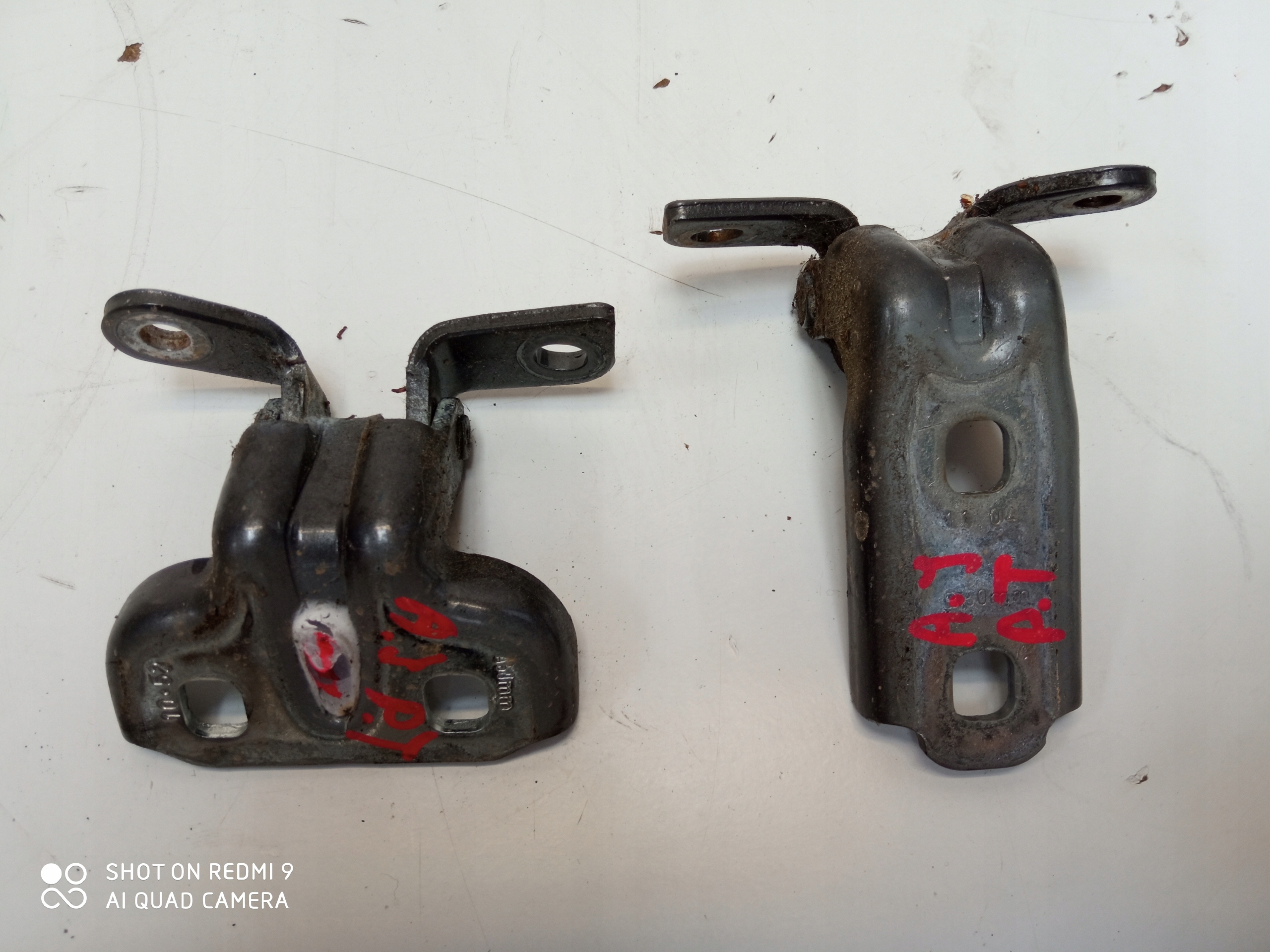 OPEL ASTRA J ZAWIAS ZAWIASY DRZWI PRAWY TYL