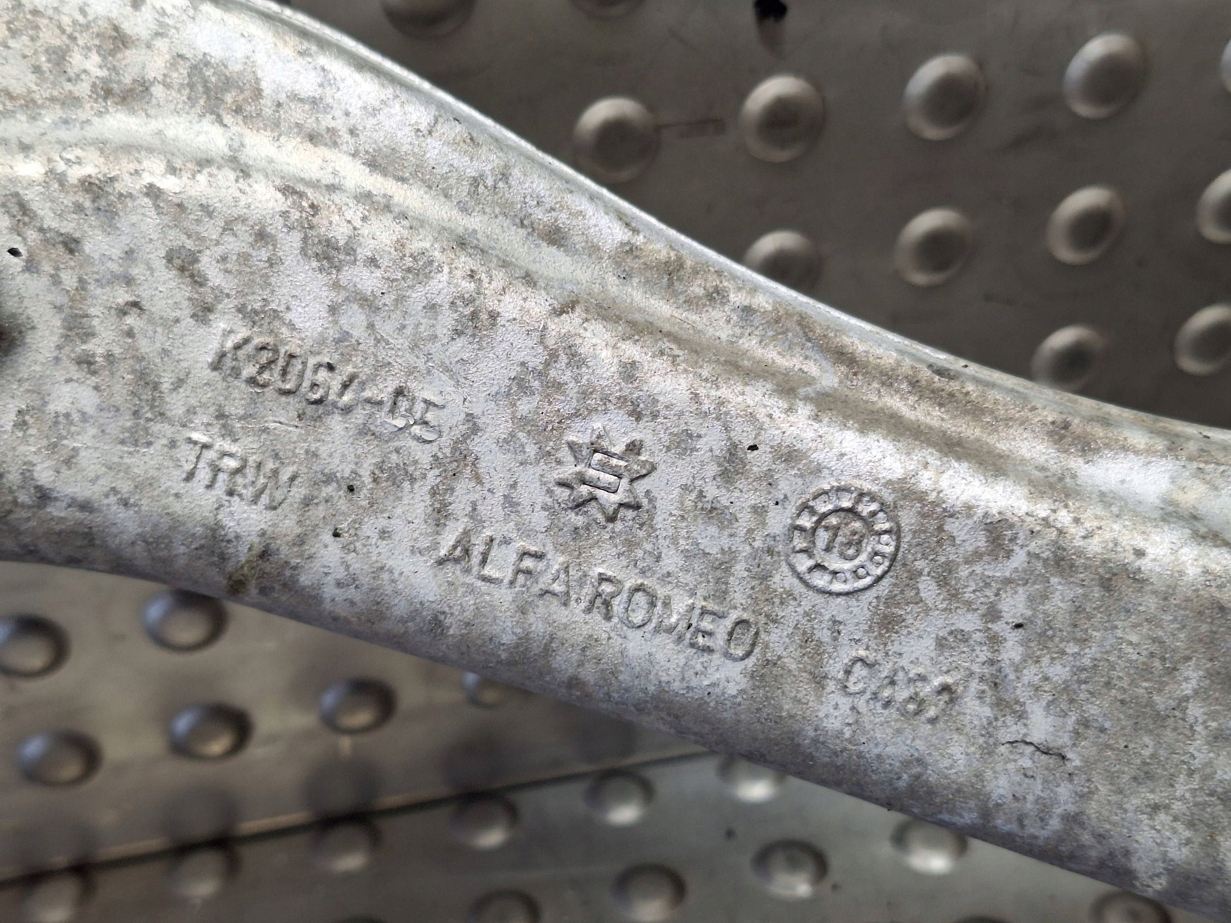 arm right front ALFA ROMEO STELVIO